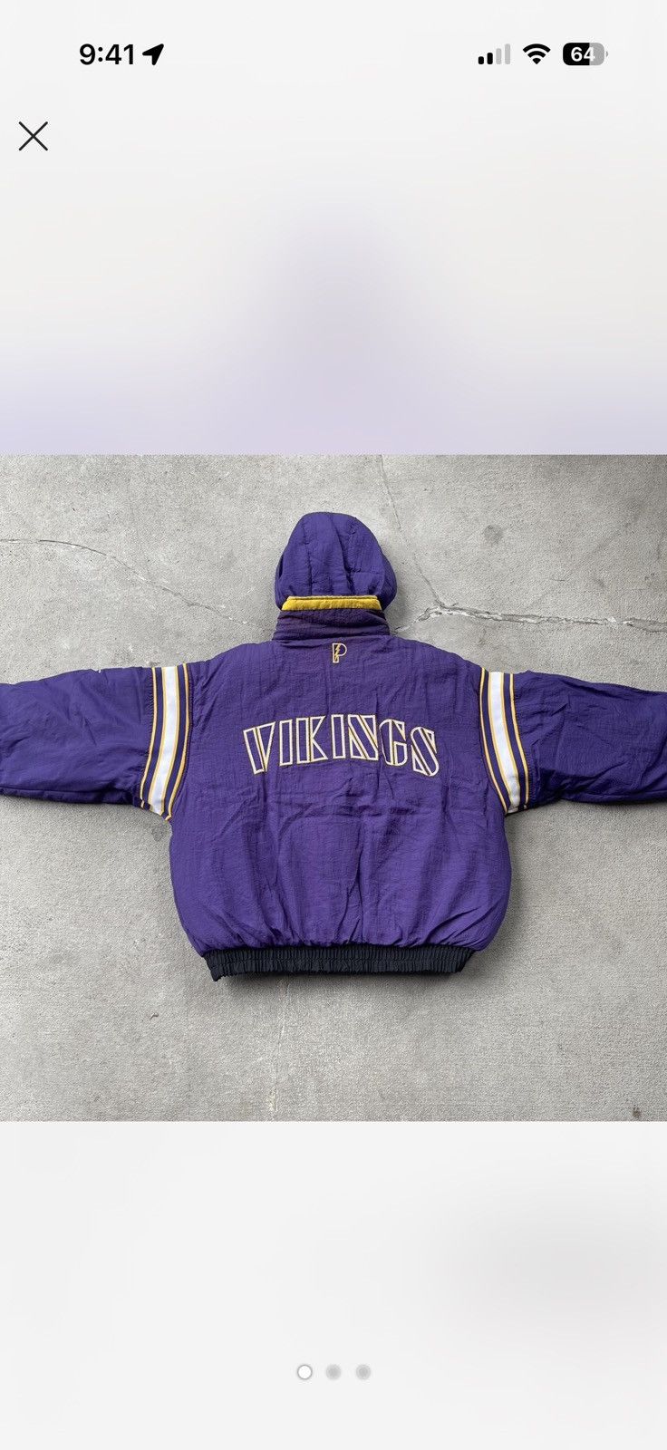 Pro Player Vintage Minnesota Vikings Reversible Puffer Jacket Size US XL / EU 56 / 4 - 1 Thumbnail