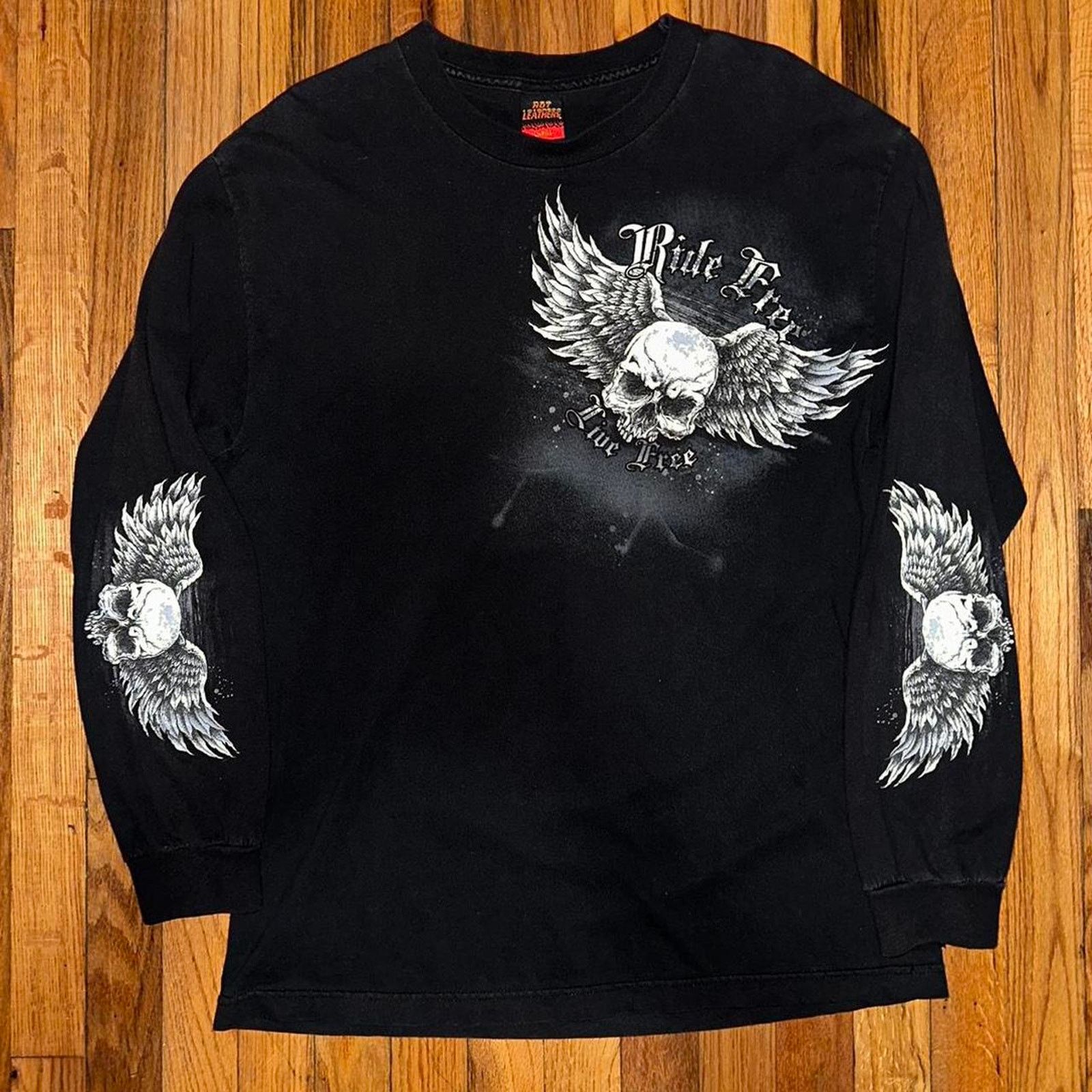 Harley Davidson × Vintage Vintage HOT LEATHERS Skull LS T Shirt Harley Davidson size L Size US L / EU 52-54 / 3 - 1 Thumbnail