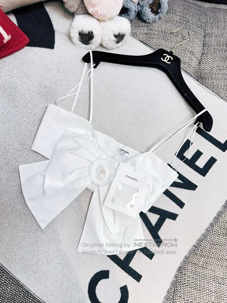 Chanel Chanel 20C white camelia bow suspender Size XS / US 0-2 / IT 36-38 - 4 Thumbnail