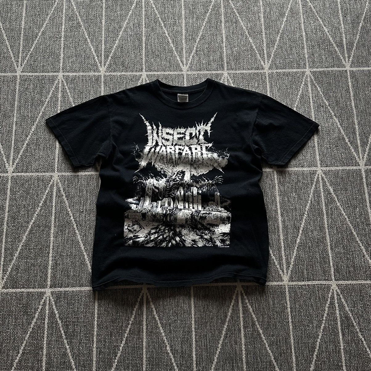 Band Tees × Vintage vintage tee insect warfare bandtee Size US M / EU 48-50 / 2 - 1 Thumbnail