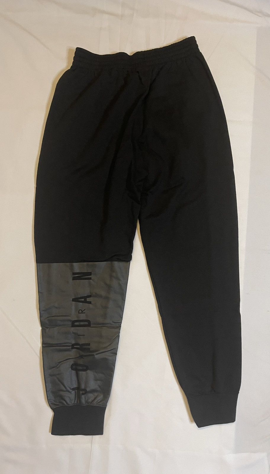 Jordan Brand Huf Nike sb sweatpant supreme jordan kith essentials yeezy Size US 33 - 2 Thumbnail
