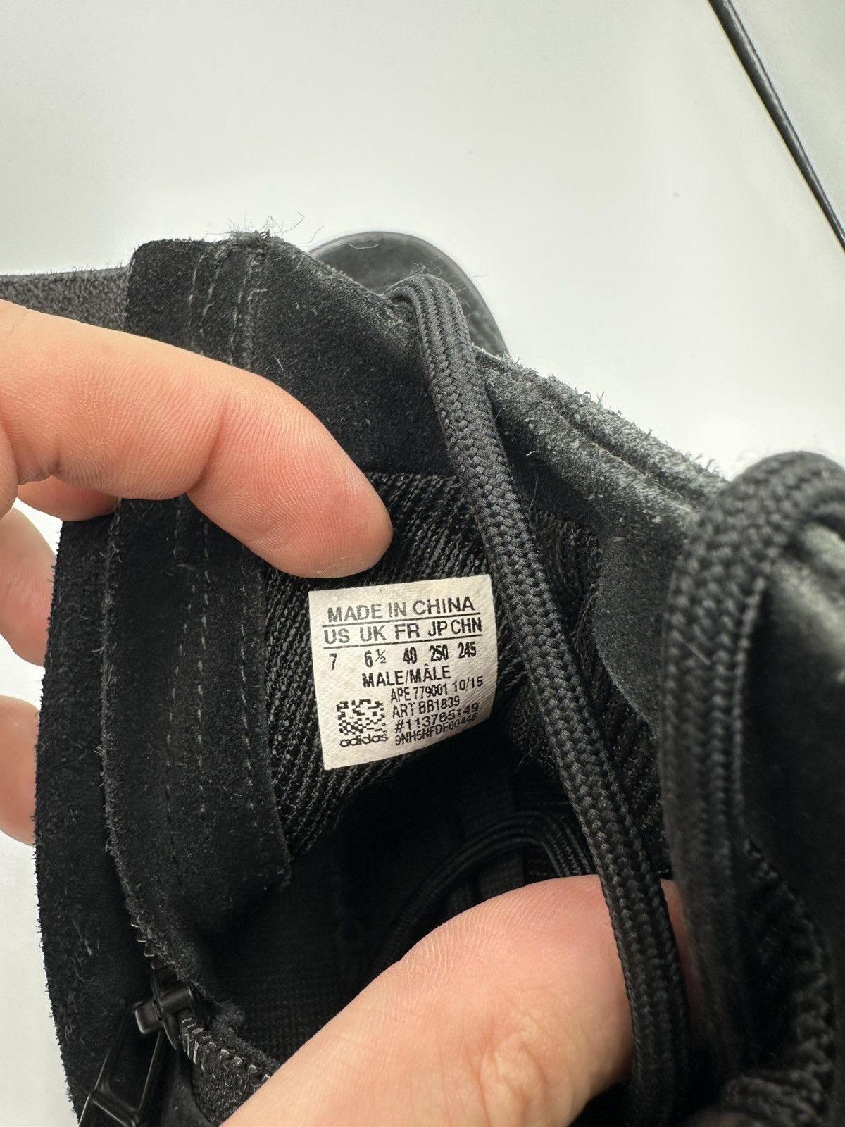 Yeezy Yeezy 750 Triple Black Size US 7 / EU 40 - 11 Thumbnail