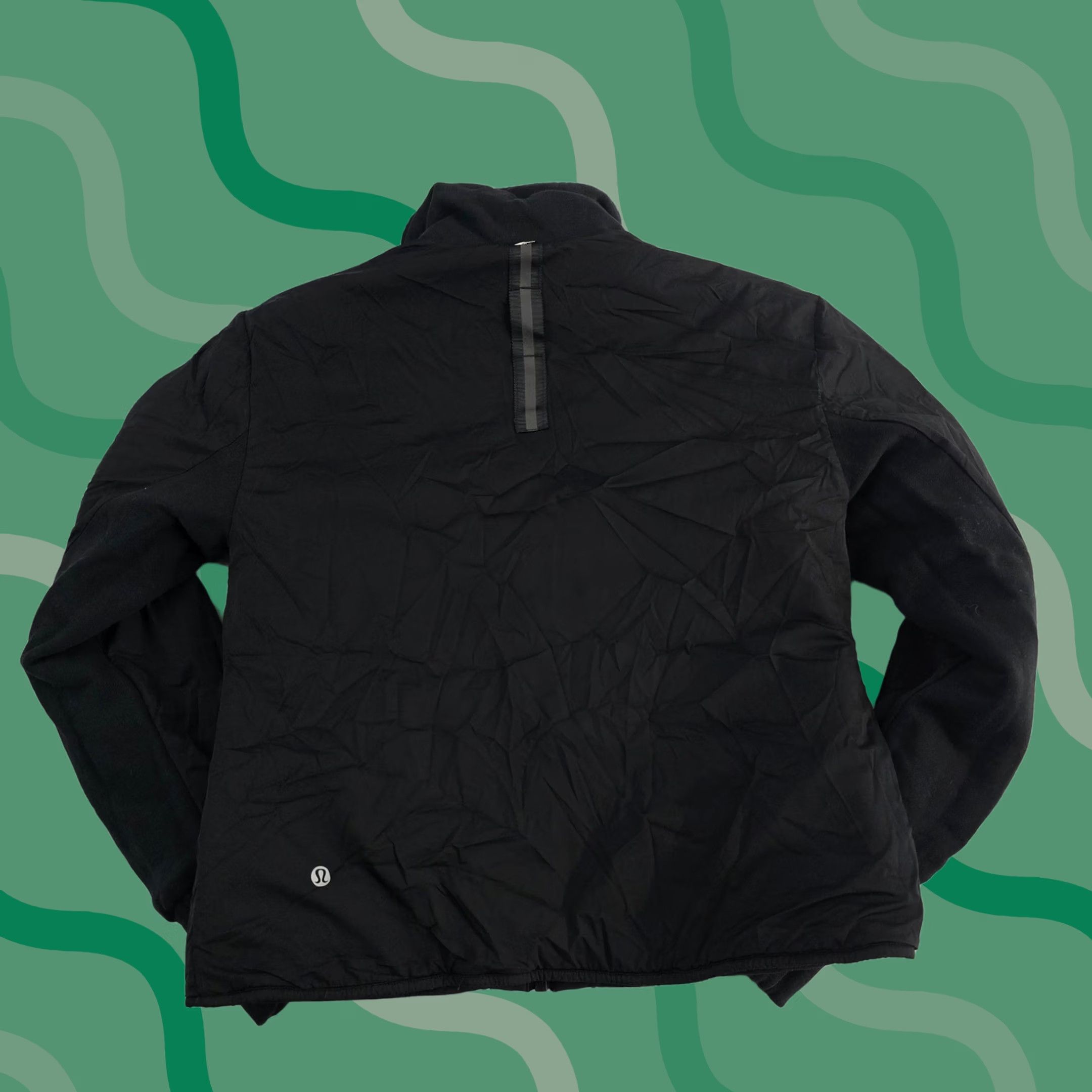 Lululemon Lululemon Black Quilted Full Zip Jacket Womens Sz 4 Athletic Outerwear Full Zip Warm Cozy Size S / US 4 / IT 40 - 1 Thumbnail