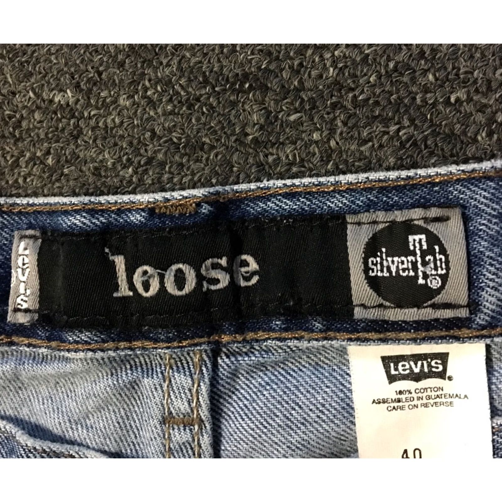 Levi's VINTAGE Levi’s Silvertab Loose Denim Jean Shorts 40 Skate Grunge Baggy Punk 80s 90s Mens Jeans Shorts Blue Size US 40 / EU 56 - 4 Thumbnail