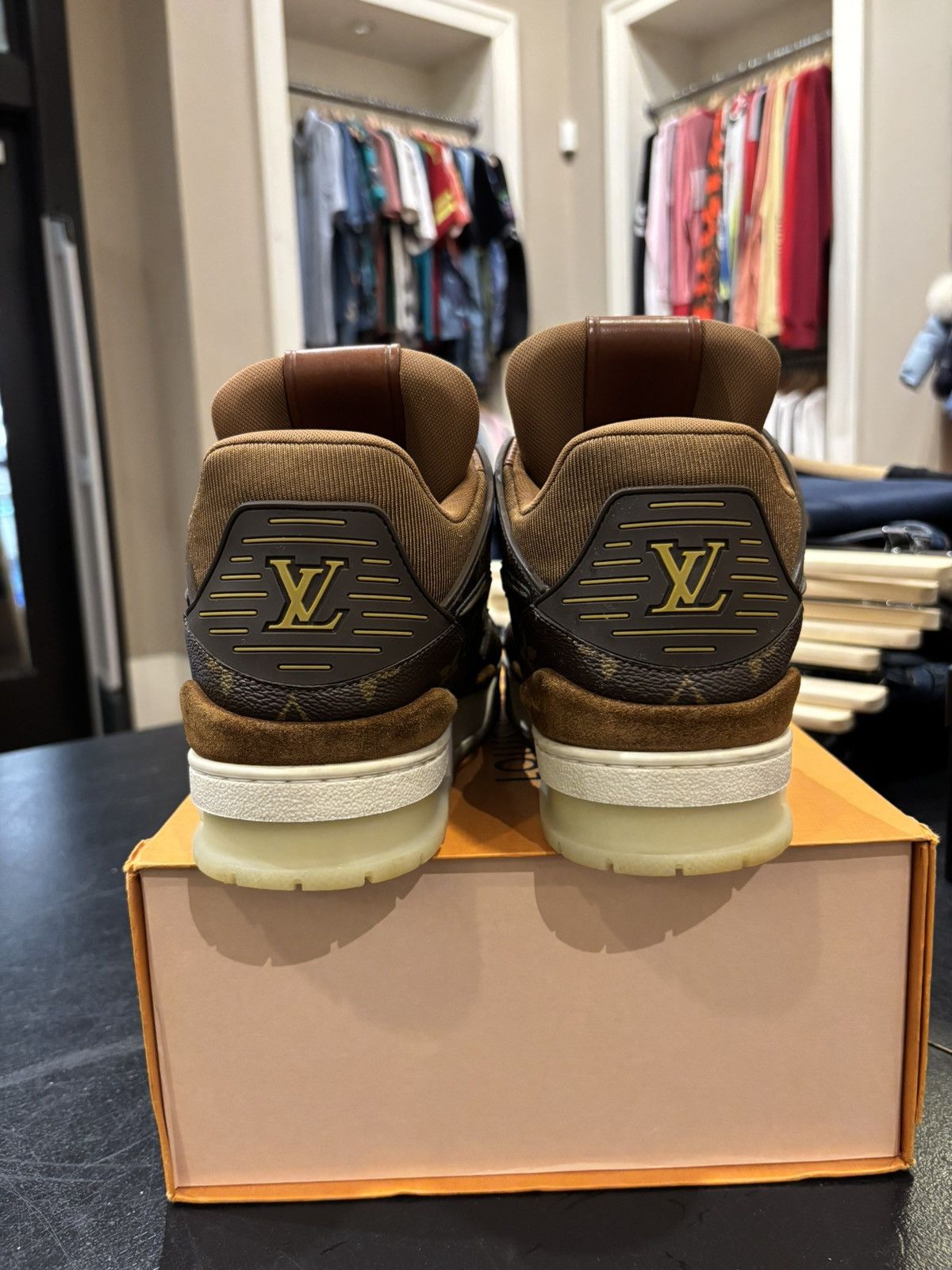 Louis Vuitton Louis Vuitton Trainer Ebene Sneakers Size US 8 / EU 41 - 6 Thumbnail