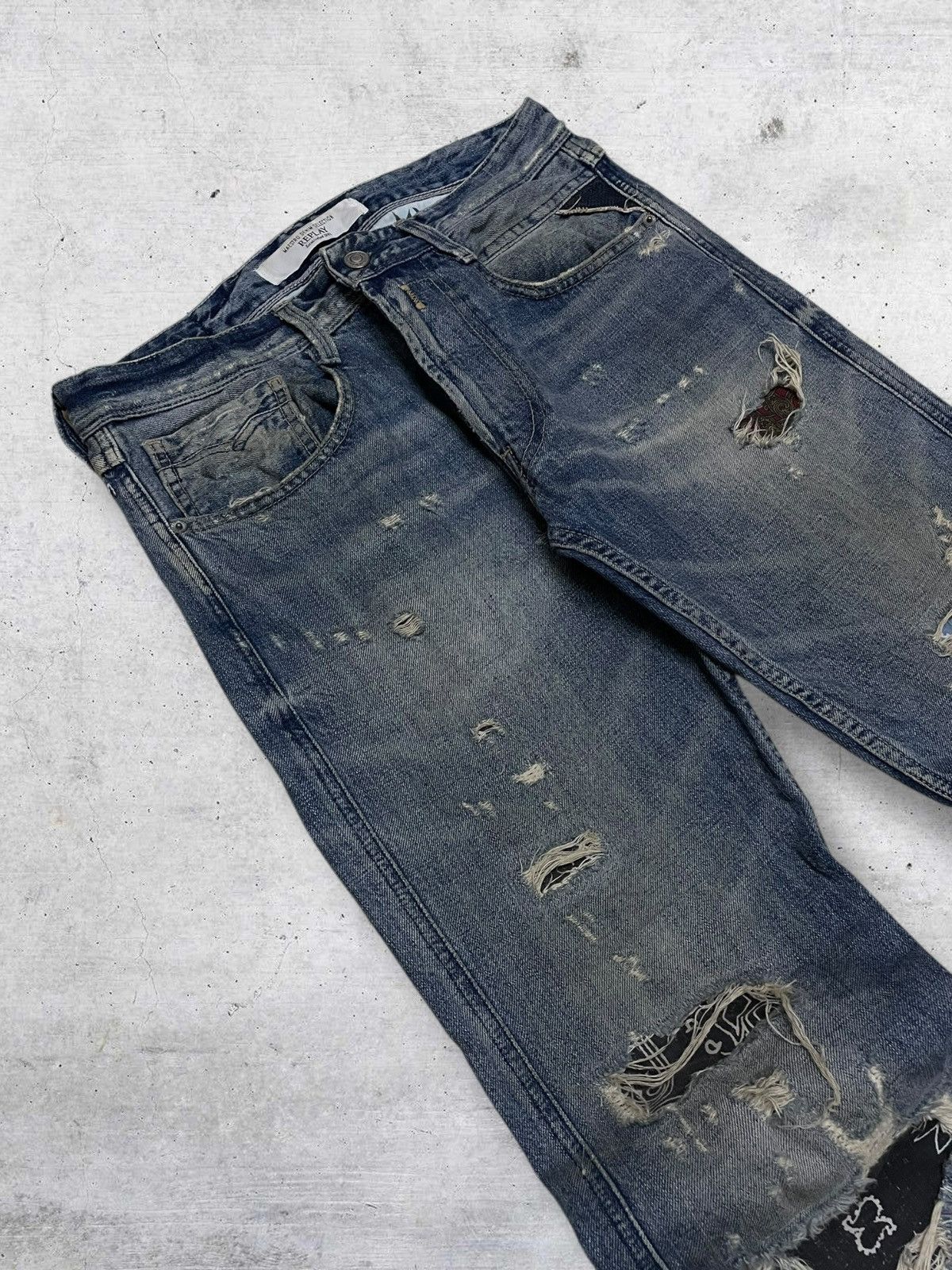 Replay VINTAGE REPLAY OG DESIGNER 90S DISTRESSED BANDANA DENIM Size US 30 / EU 46 - 7 Thumbnail