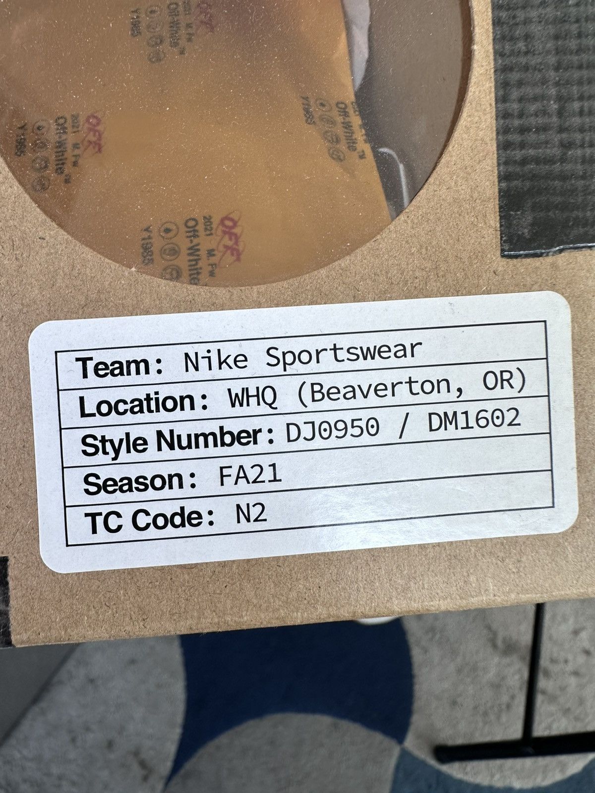 Nike × Off-White Nike x Off-White Dunk Low Lot 32 Size US 10 / EU 43 - 7 Thumbnail