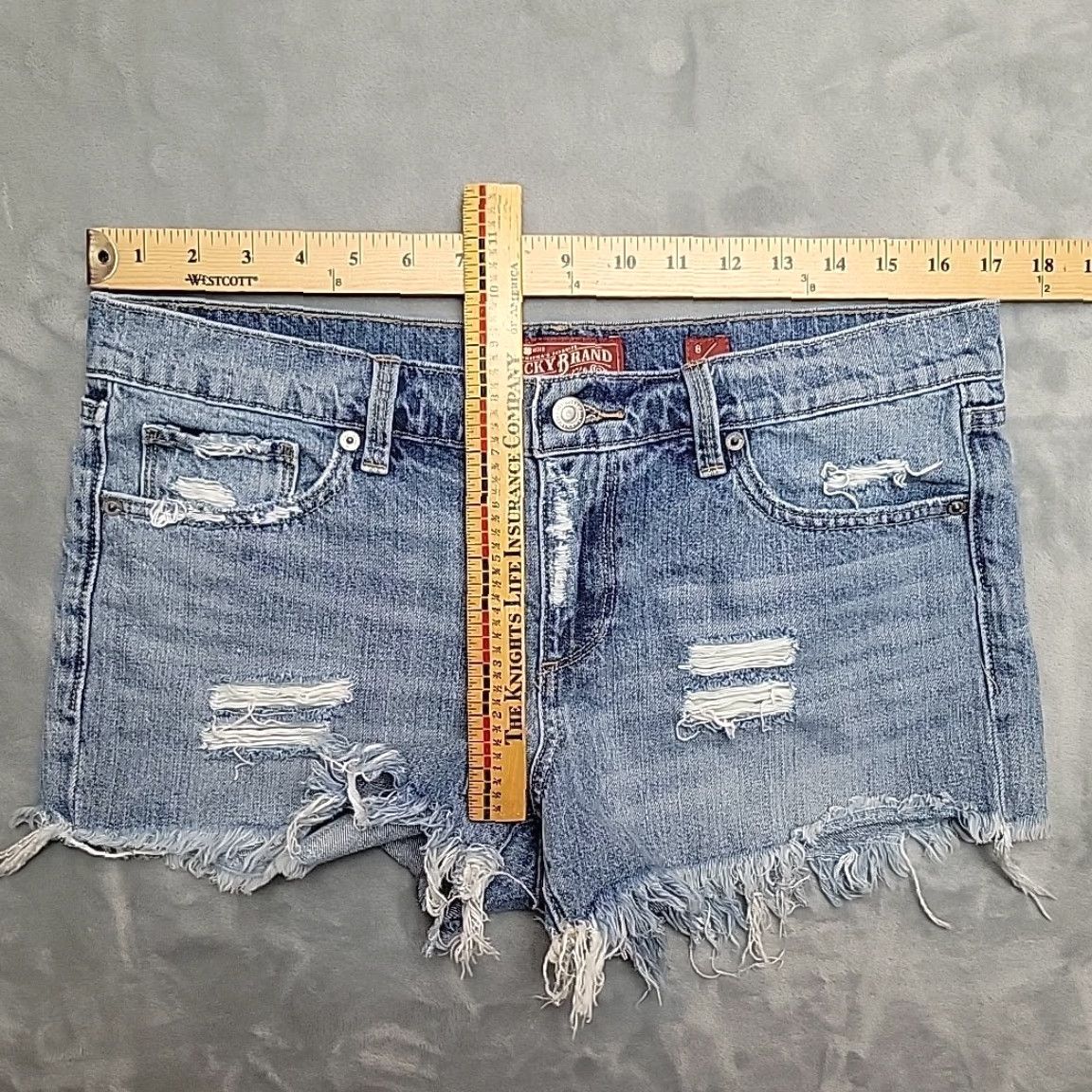 Lucky Brand Lucky Shorts Women 29 Faded Distresed Blue Denim Biker Mini Grunge Y2K 90s Retro Size 29" - 7 Thumbnail