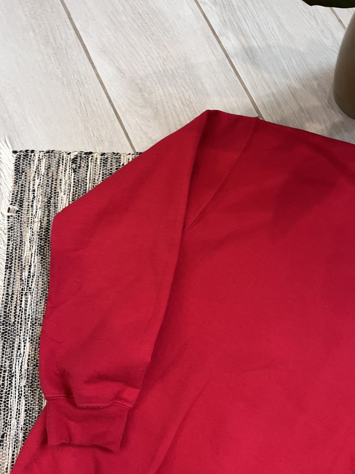 Gildan × Vintage Vintage Gilden Blank Sweatshirt red fleece loose fit Size US M / EU 48-50 / 2 - 9 Thumbnail