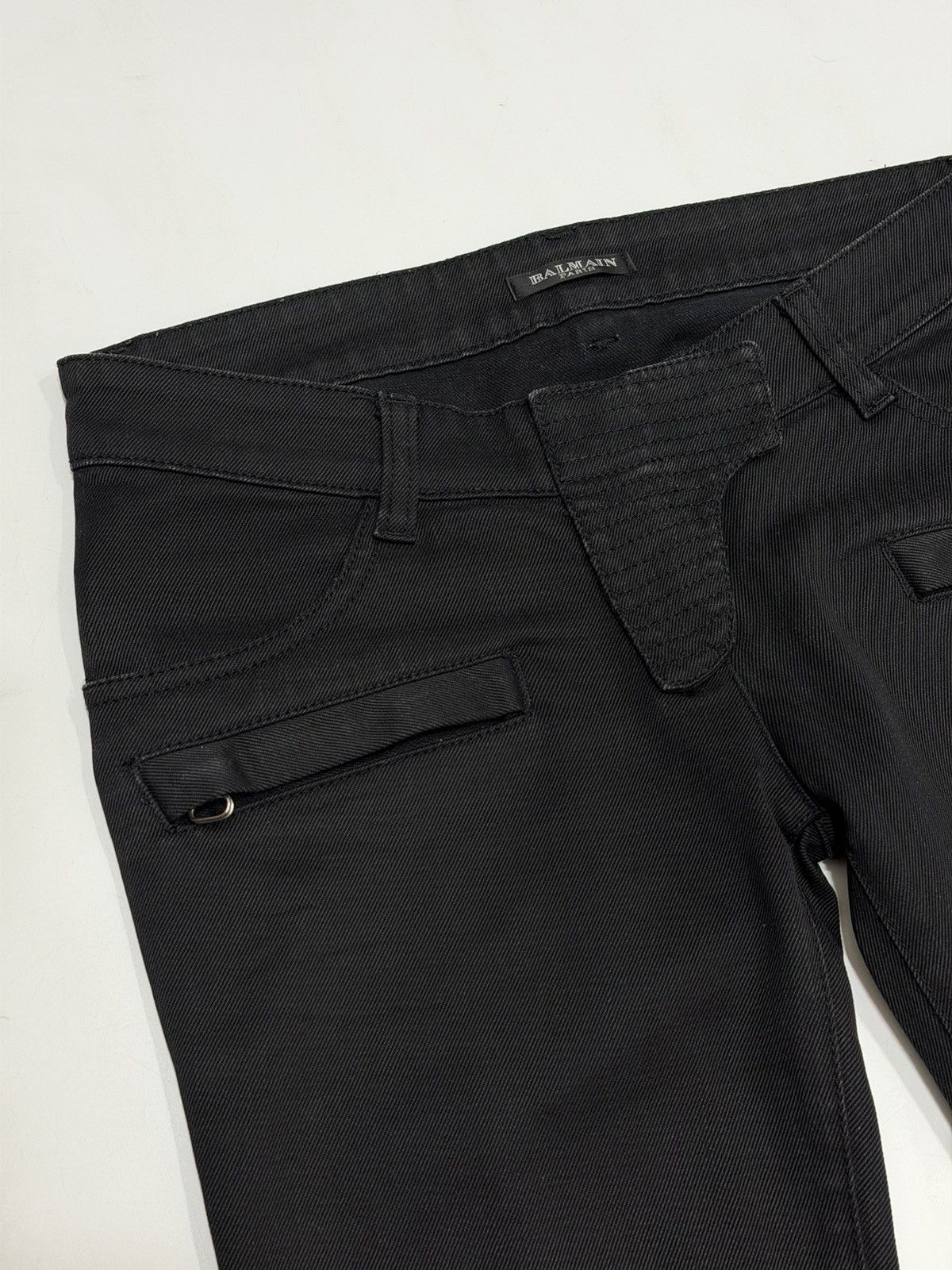 Balmain BALMAIN by Decarnin FW2009 Waxed Biker Black Denim Jeans zip Size US 28 / EU 44 - 6 Thumbnail