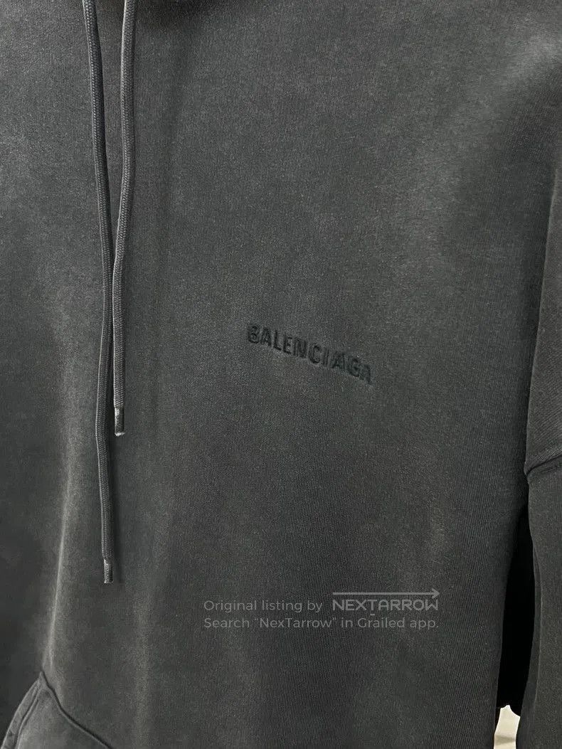 Balenciaga Balenciaga Distressed Embroidered Hoodie XS. Size US XS / EU 42 / 0 - 3 Thumbnail