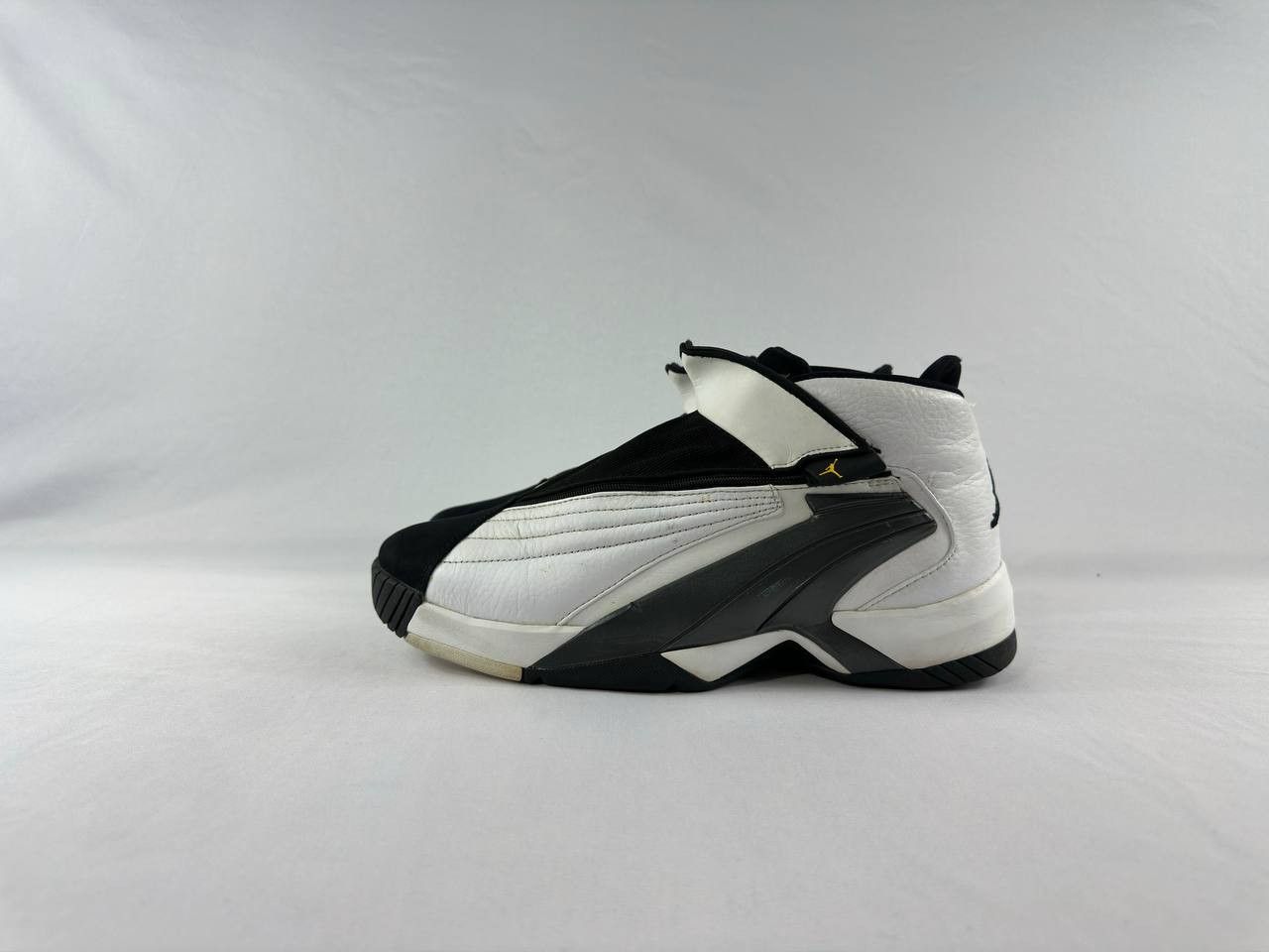 Nike Nike Air Jordan Jumpman Swift 'White Black' AT2555-100 Size US 12 / EU 45 - 6 Thumbnail
