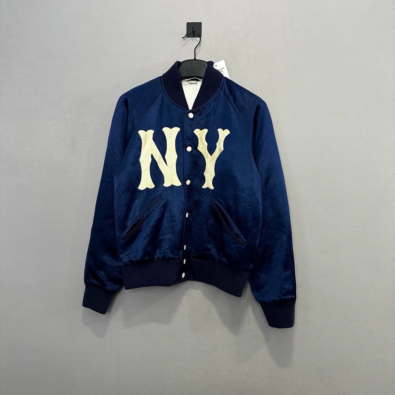 Gucci blue silk baseball jacket from Gucci Size US L / EU 52-54 / 3 - 1 Thumbnail