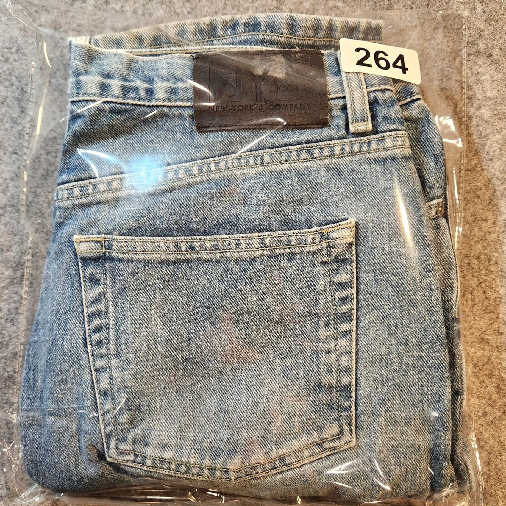 Vintage Vintage NY Jeans New York & Company Jeans Womens 12 Blue Original Denim Pants Straight Regular 30x30.5 Womens Size 34" / US 12 / IT 48 - 8 Thumbnail
