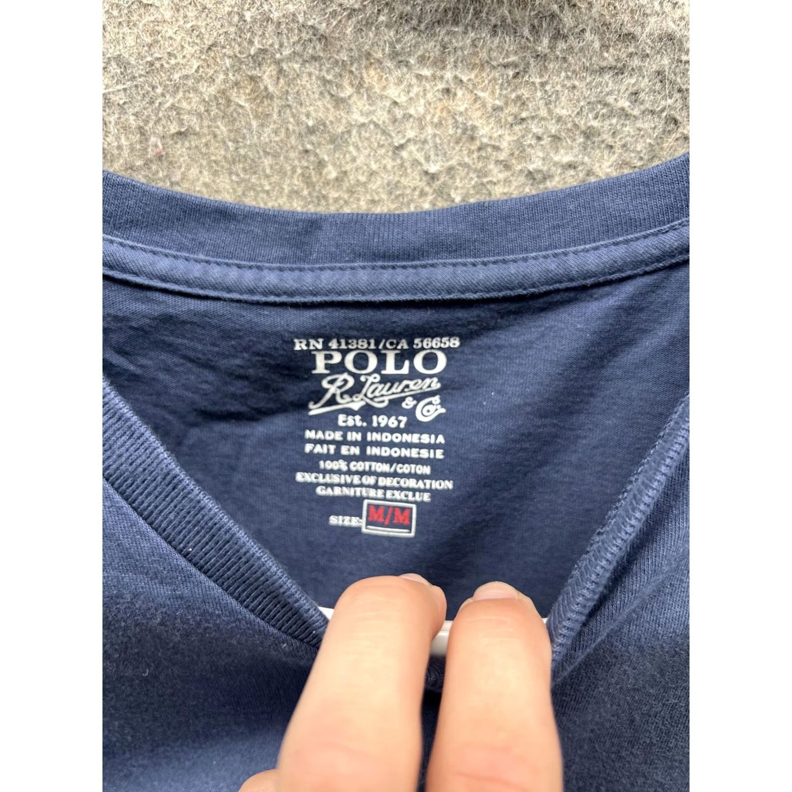 Polo Ralph Lauren Polo Ralph Lauren Shirt Mens M Blue V-Neck Logo Tee Tagless Soft Casual Size US M / EU 48-50 / 2 - 6 Thumbnail