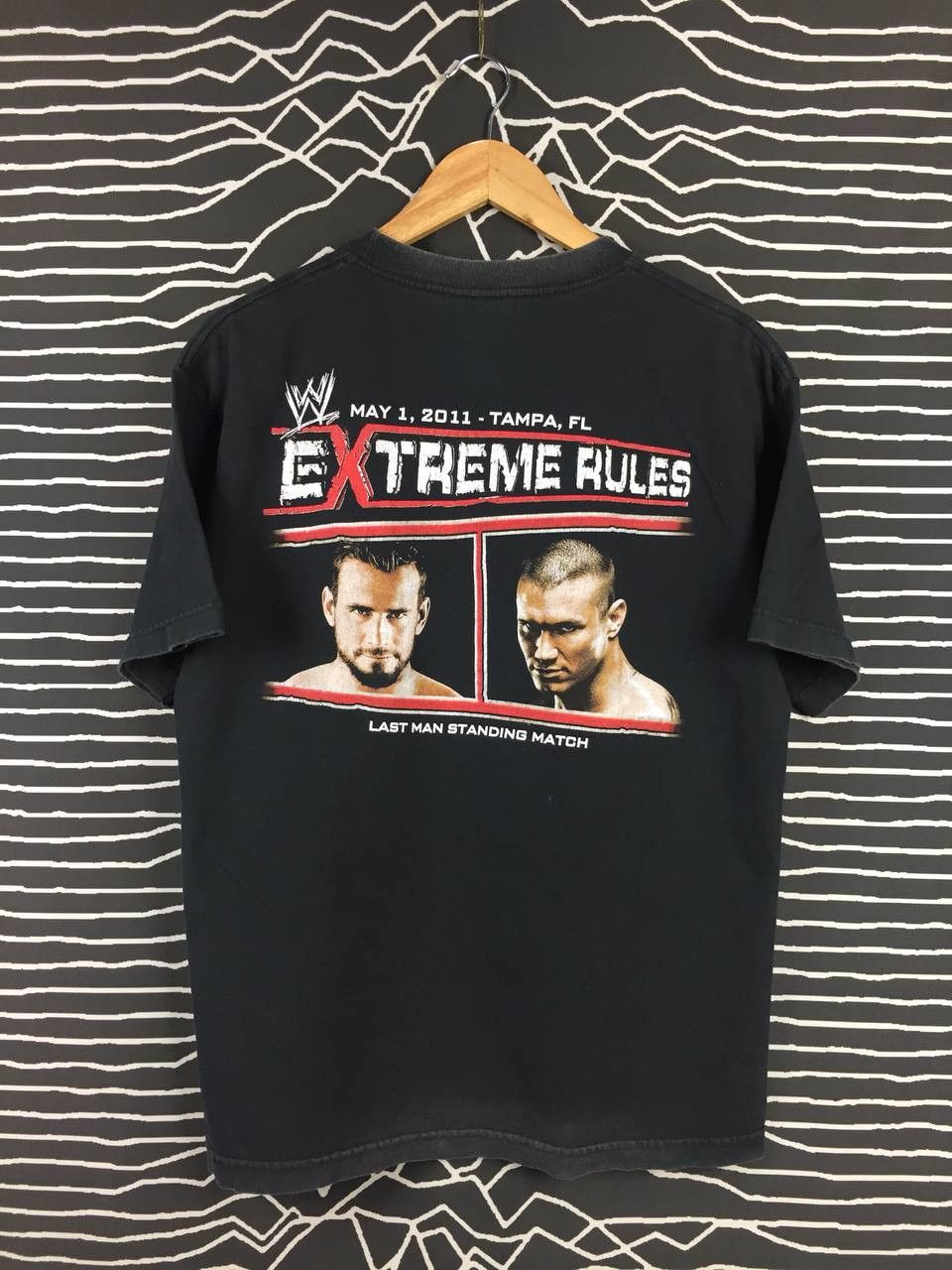 Vintage Vtg Y2K Authentic WWE Extreme Rules 2011 Tee Size US M / EU 48-50 / 2 - 4 Thumbnail