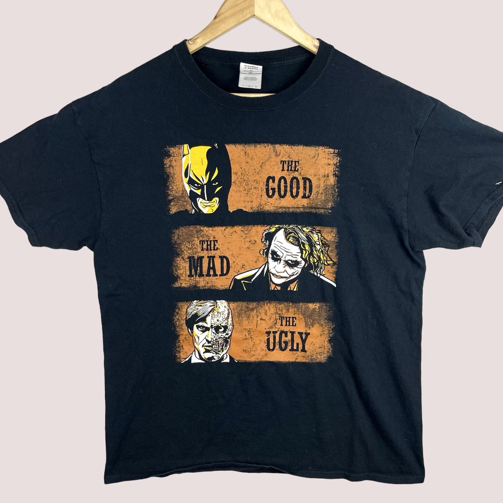 Gildan VINTAGE Batman Shirt Mens Large The Dark Knight Joker Two Face Good Mad Ugly Black Size US L / EU 52-54 / 3 - 1 Thumbnail