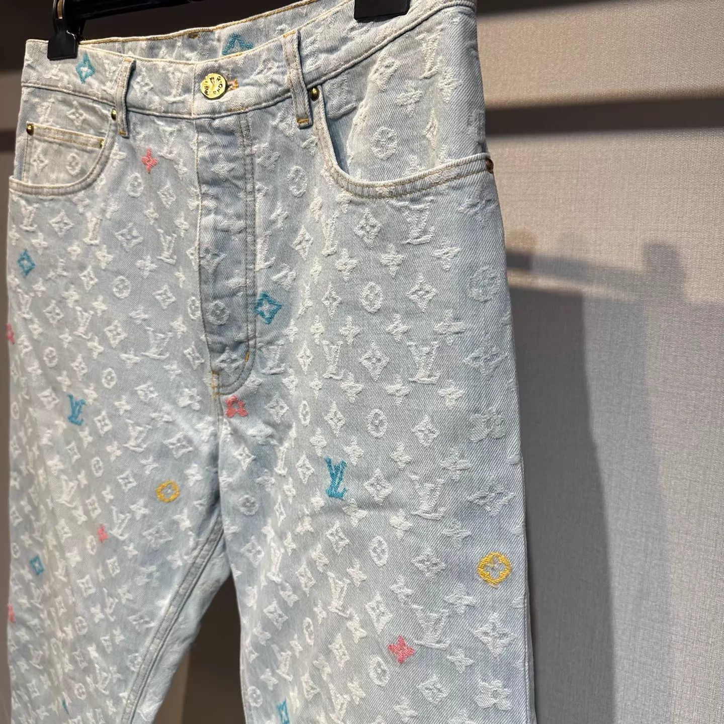 Louis Vuitton Louis Vuitton x Tyler Floral Print Jeans 30 Size 30" / US 8 / IT 44 - 5 Thumbnail