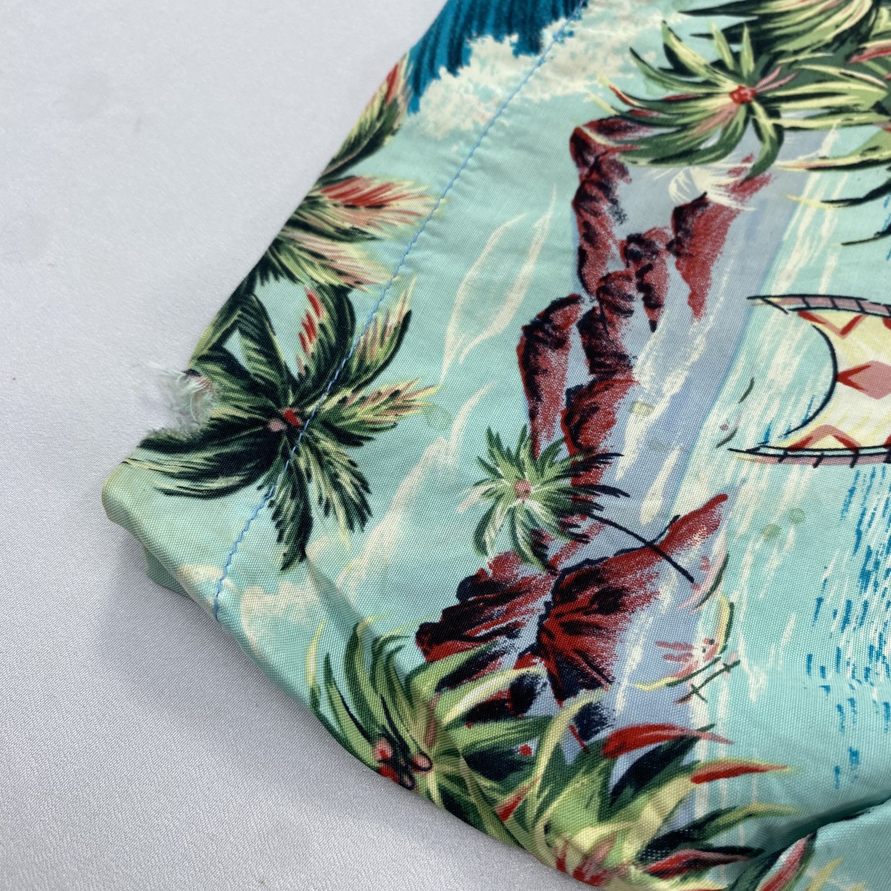 Sun Surf Sun Surf Tropical Scenic Aloha Hawaiian Shirt HW050 Size US L / EU 52-54 / 3 - 10 Thumbnail