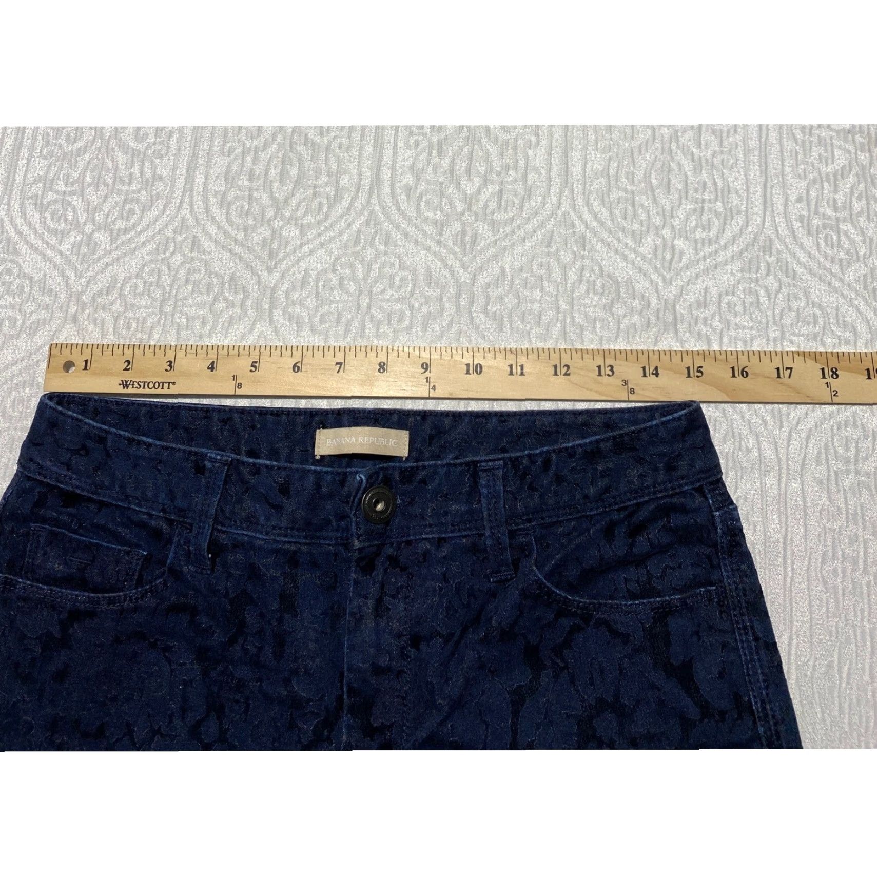 Banana Republic VINTAGE Banana Republic Womens Pants Blue Floral Embossed Straight Leg 28 Slim 5-Pocket Design Cotton Rayon Spandex Button Zip Women's Pants Size 28" / US 6 / IT 42 - 4 Thumbnail