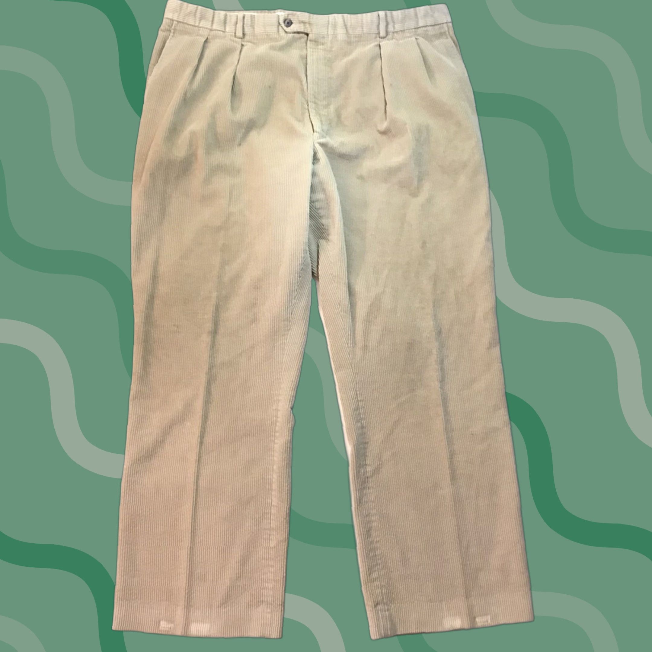 Vintage VINTAGE L.L. Bean Corduroy Pants Jeans 44x34 Beige Flat Front Mens USA Size US 44 / EU 60 - 1 Thumbnail