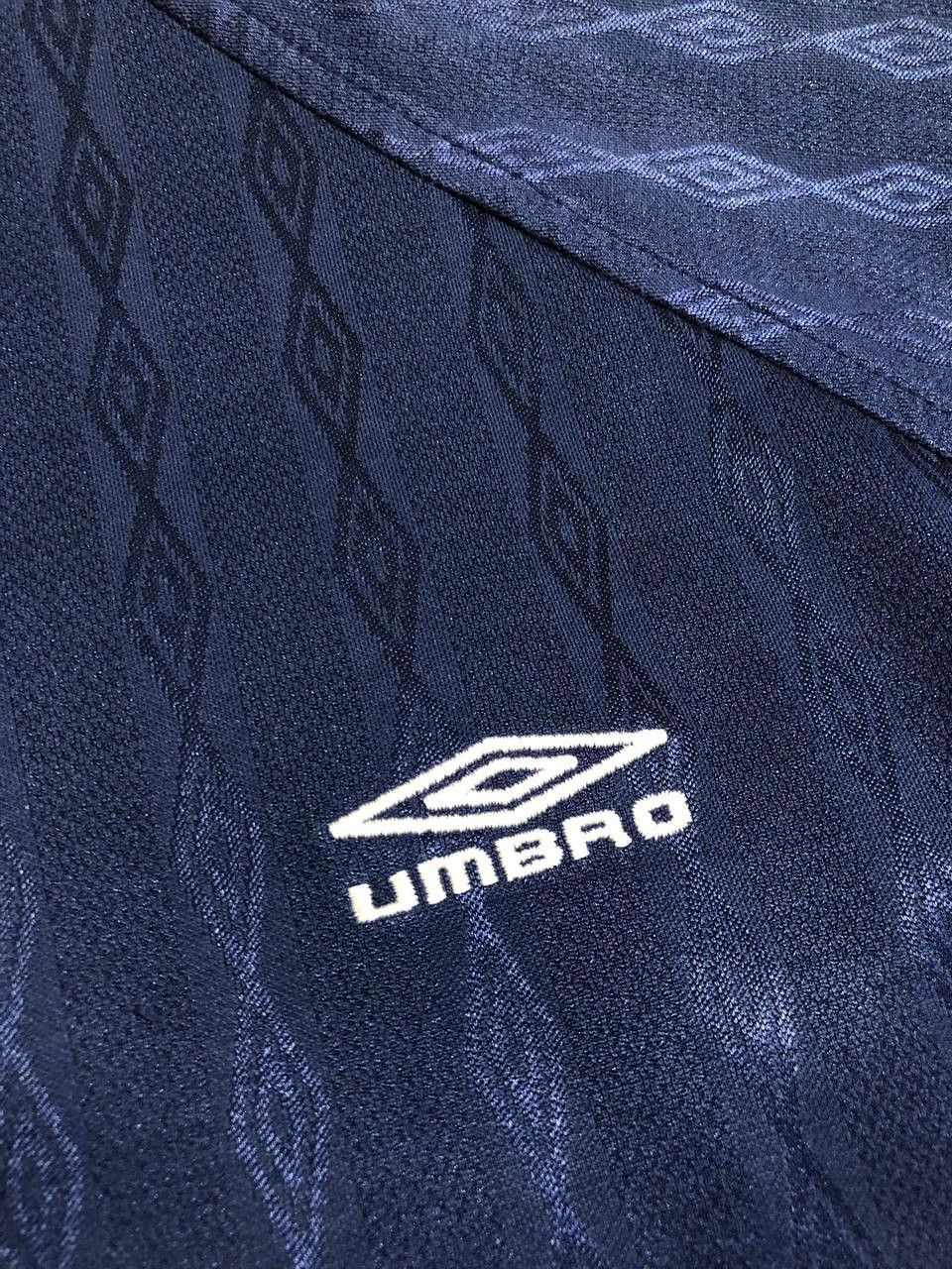 Umbro Vintage Umbro Monogram Football Soccer t shirt Size US L / EU 52-54 / 3 - 7 Thumbnail