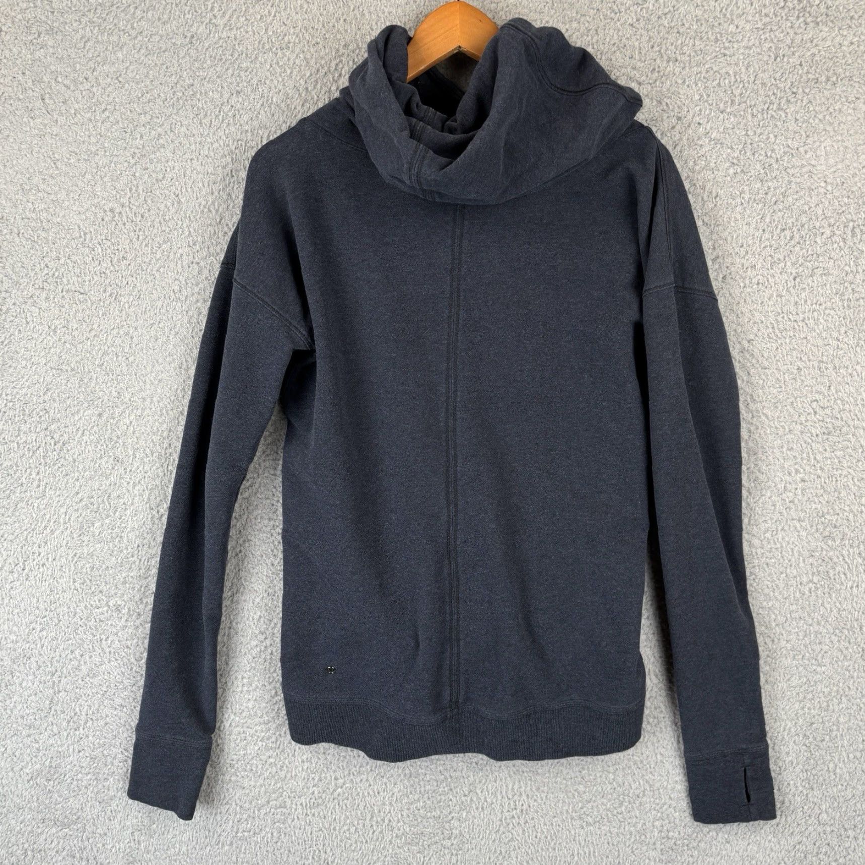 Lululemon VINTAGE Lululemon Stress Less Hoodie Funnel Neck Dark Navy 6 Womens Hoodie Pullover Hooded Pockets Slim Size M / US 6-8 / IT 42-44 - 4 Thumbnail