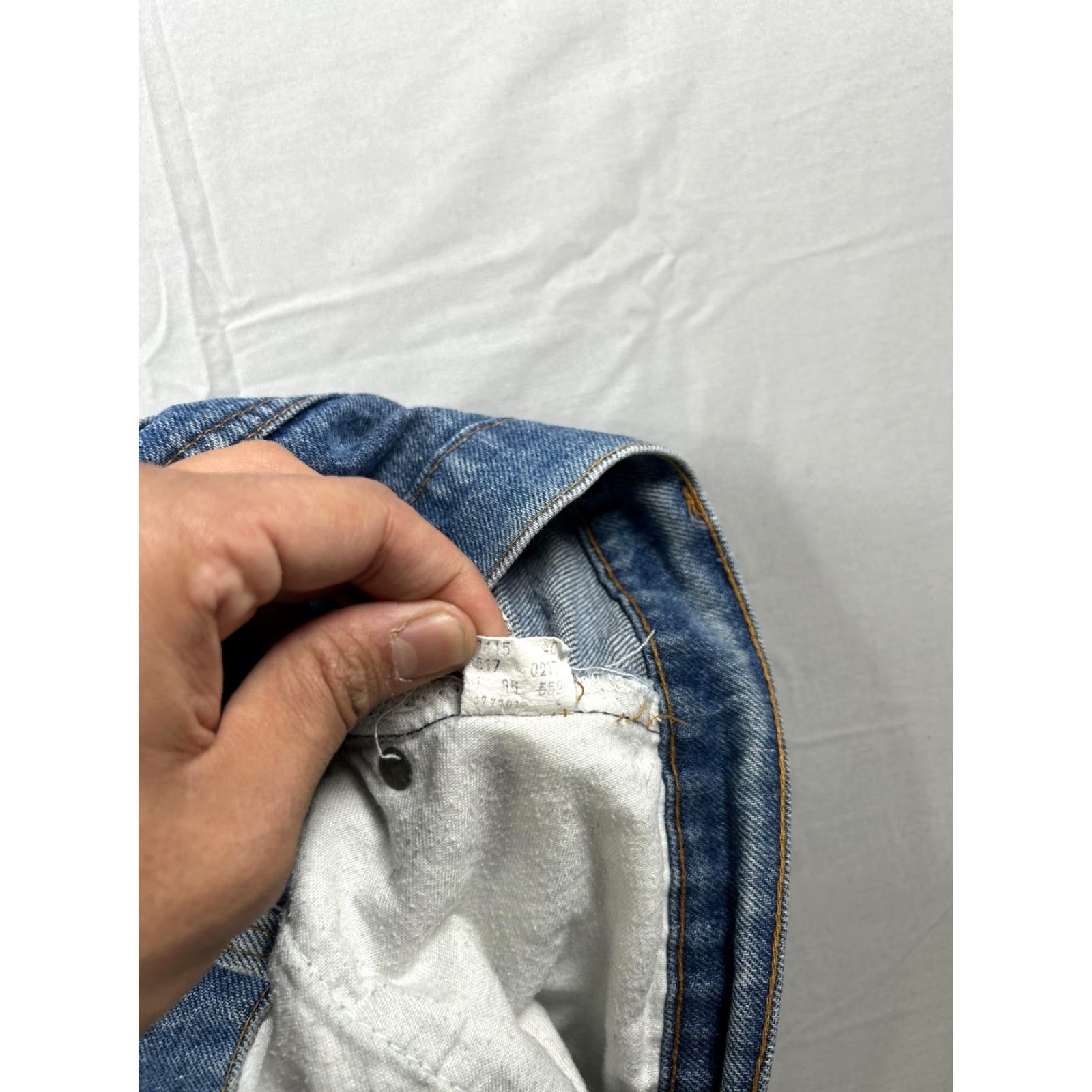 Levi's VINTAGE Levi's Jeans 517 38X31 Bootcut Men Blue 5-Pocket Distressed Relaxed Straight Belt Closure USA 90s Size US 38 / EU 54 - 4 Thumbnail