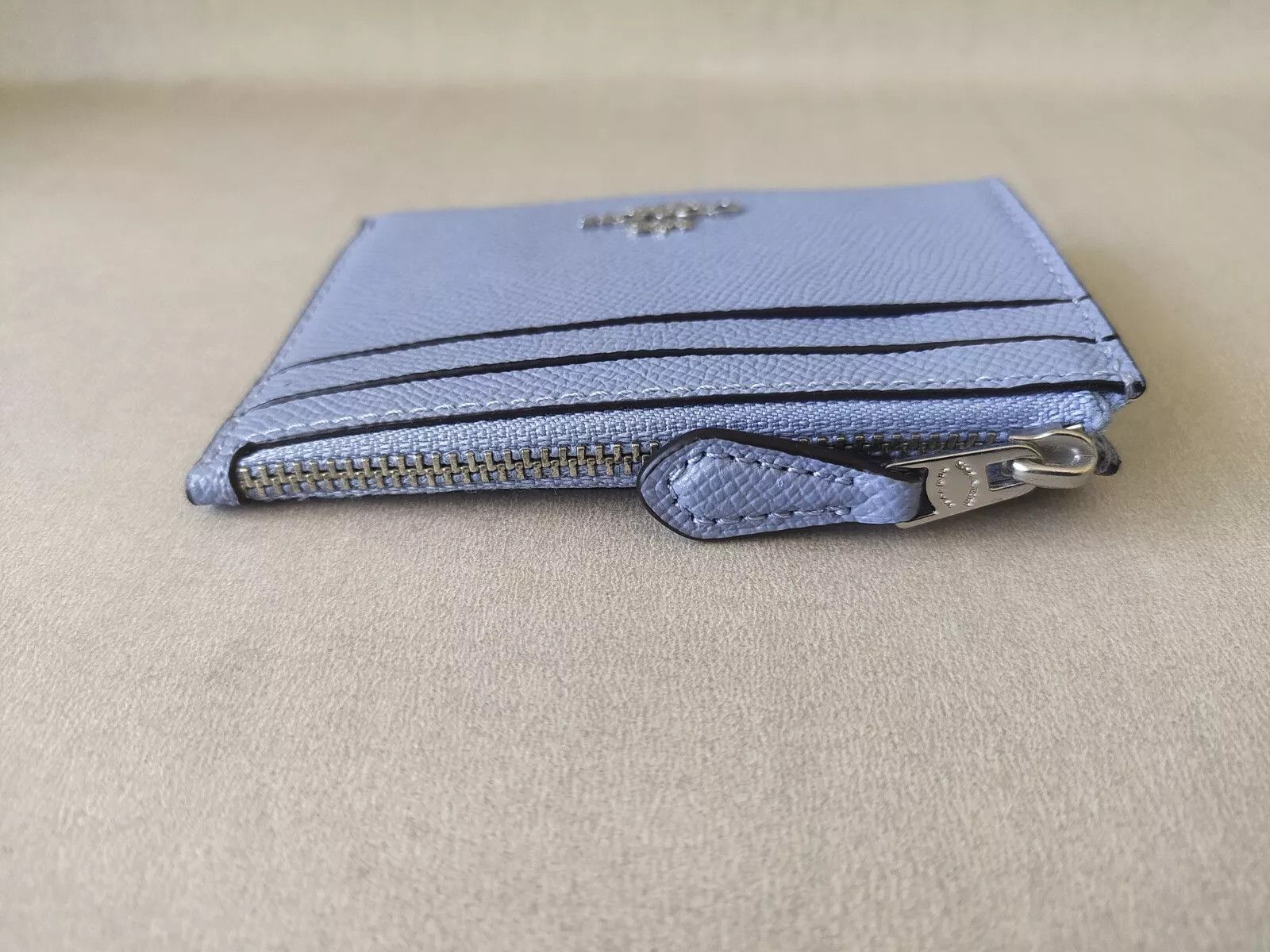 Coach Coach Mini Skinny ID zip CardCase cross grain leather T 9138 Size ONE SIZE - 8 Thumbnail