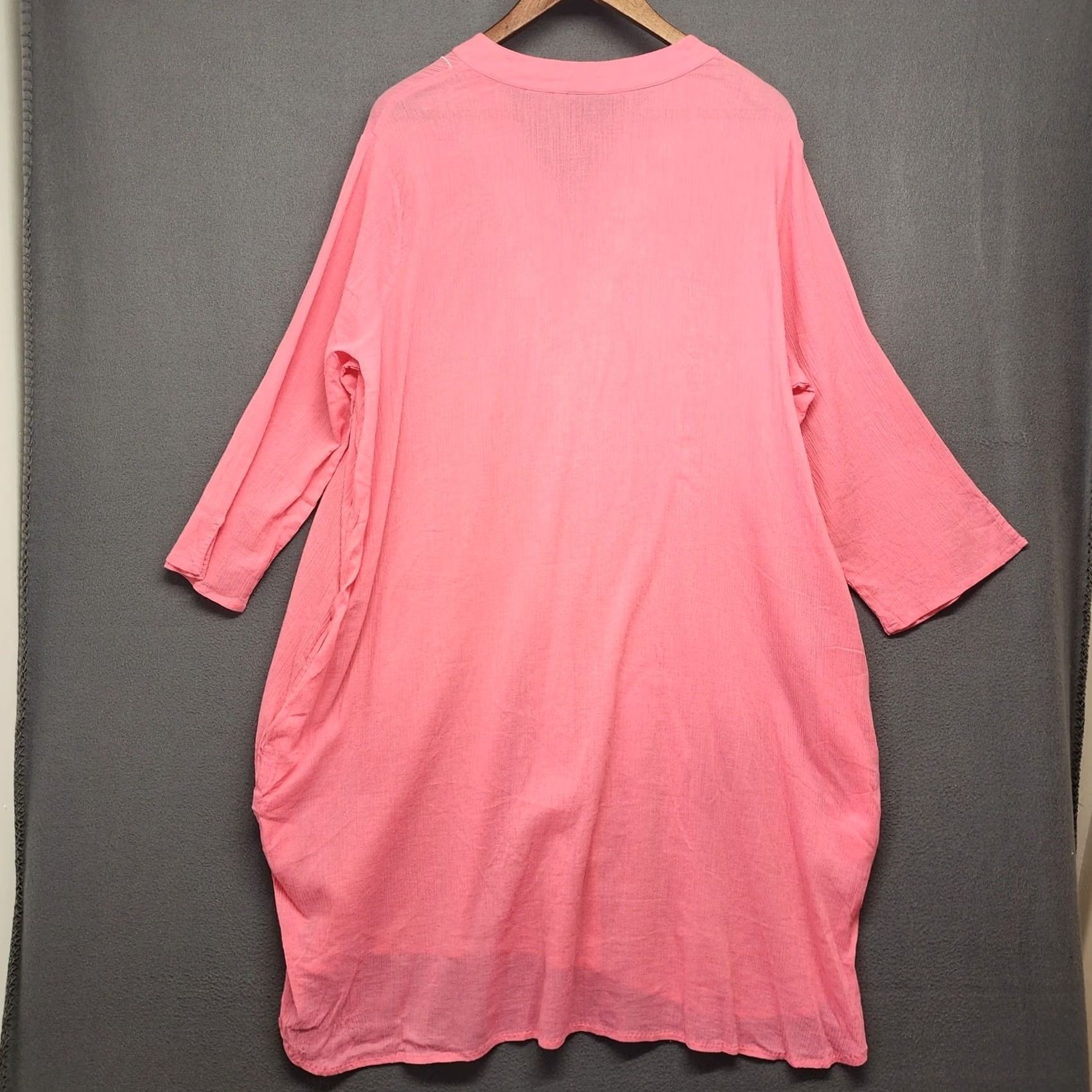 Pinko Patio Casuals Tunic Womens XL Pink Embroidered V Neck Boho Beachy Lightweight Shirt Womens XL Pink Boho Beachy Nightwear Size ONE SIZE - 2 Thumbnail