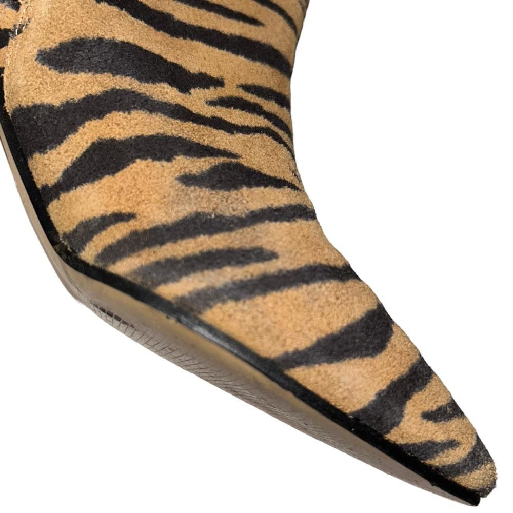 Designer Marc Fisher l Parana Tiger Striped Booties Size 6 Size US 6 / IT 36 - 9 Thumbnail