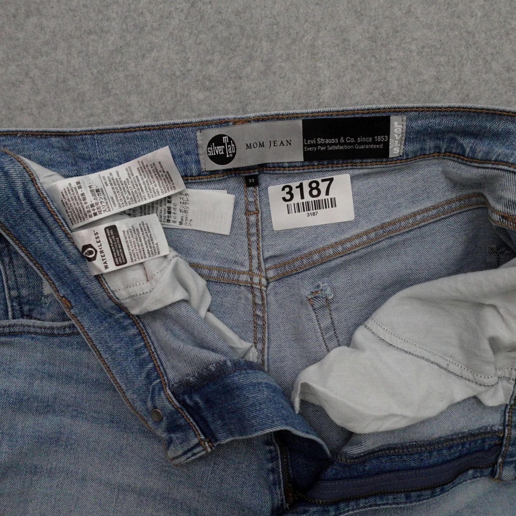 Levi's Levis Silvertab Jeans Womens Size 33 Mom Distressed Light Wash 33x29 Size 24" / US 00 / IT 34 - 4 Thumbnail