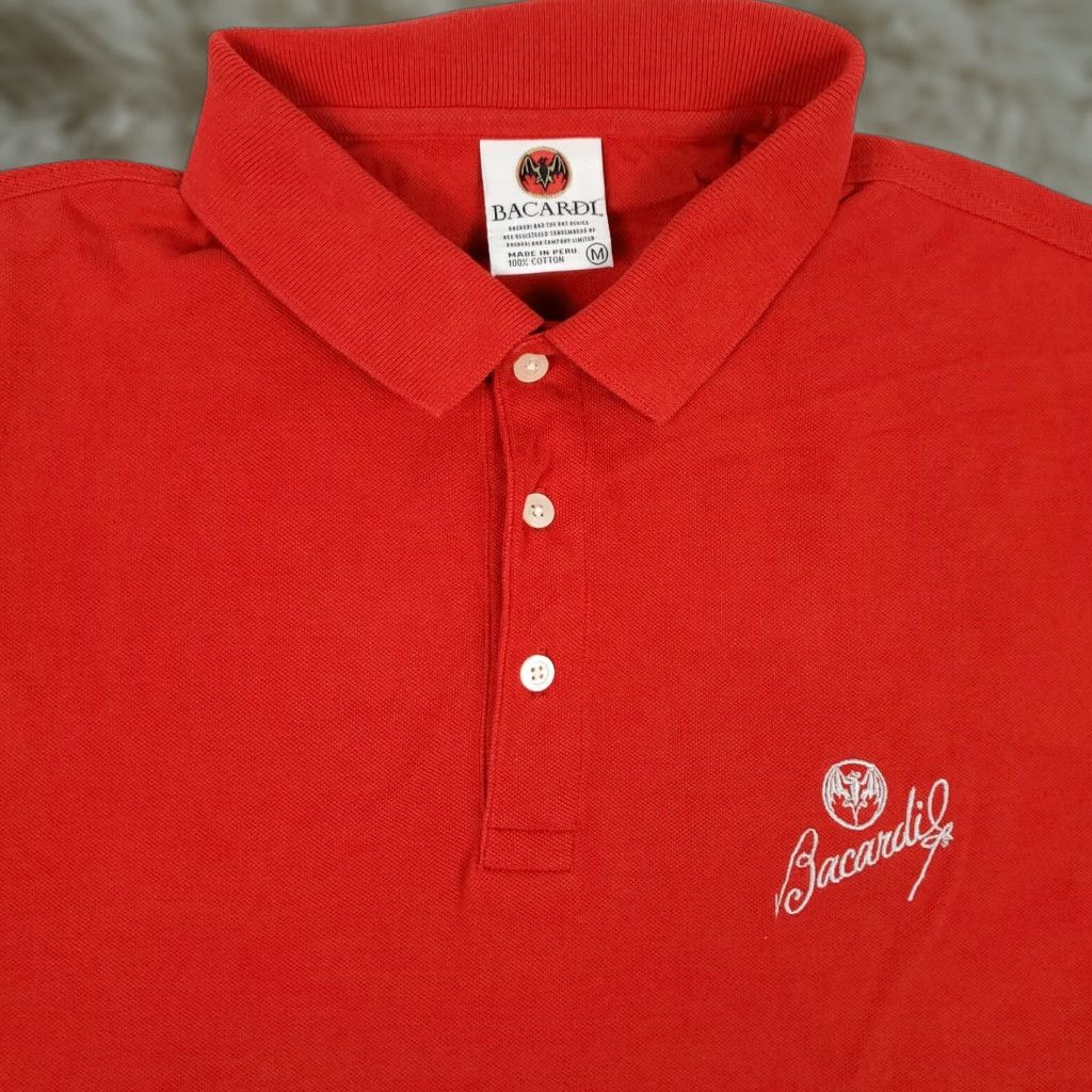 Vintage BACARDÍ Solid Red Polo Shirt Mens Short Sleeve Size Medium Casual Golf Lacrosse Rugby 100% Cotton Red Size US M / EU 48-50 / 2 - 1 Thumbnail