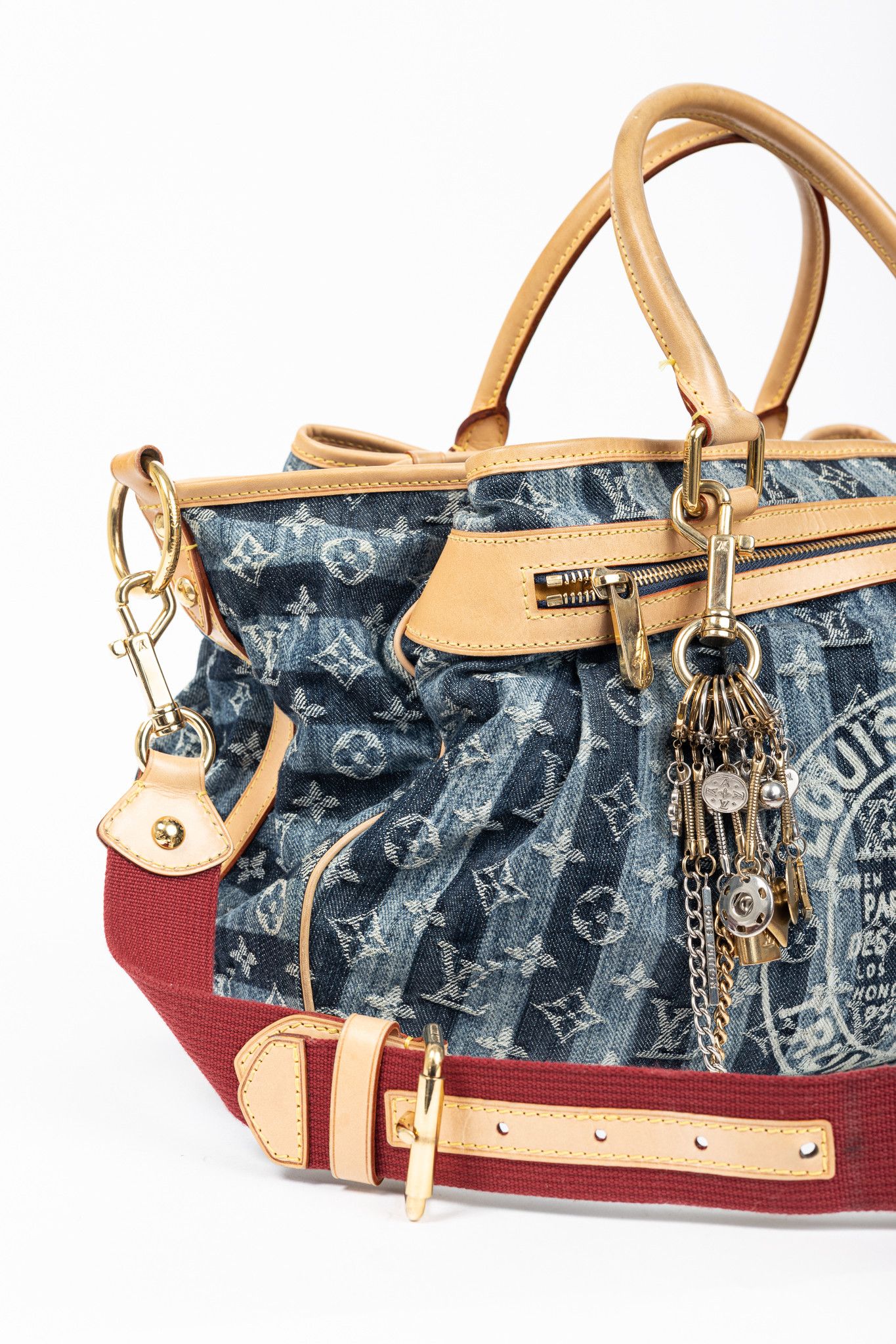 Louis Vuitton Louis Vuitton Cabas Raye GM Monogram Denim Cruise Bag Size ONE SIZE - 9 Thumbnail