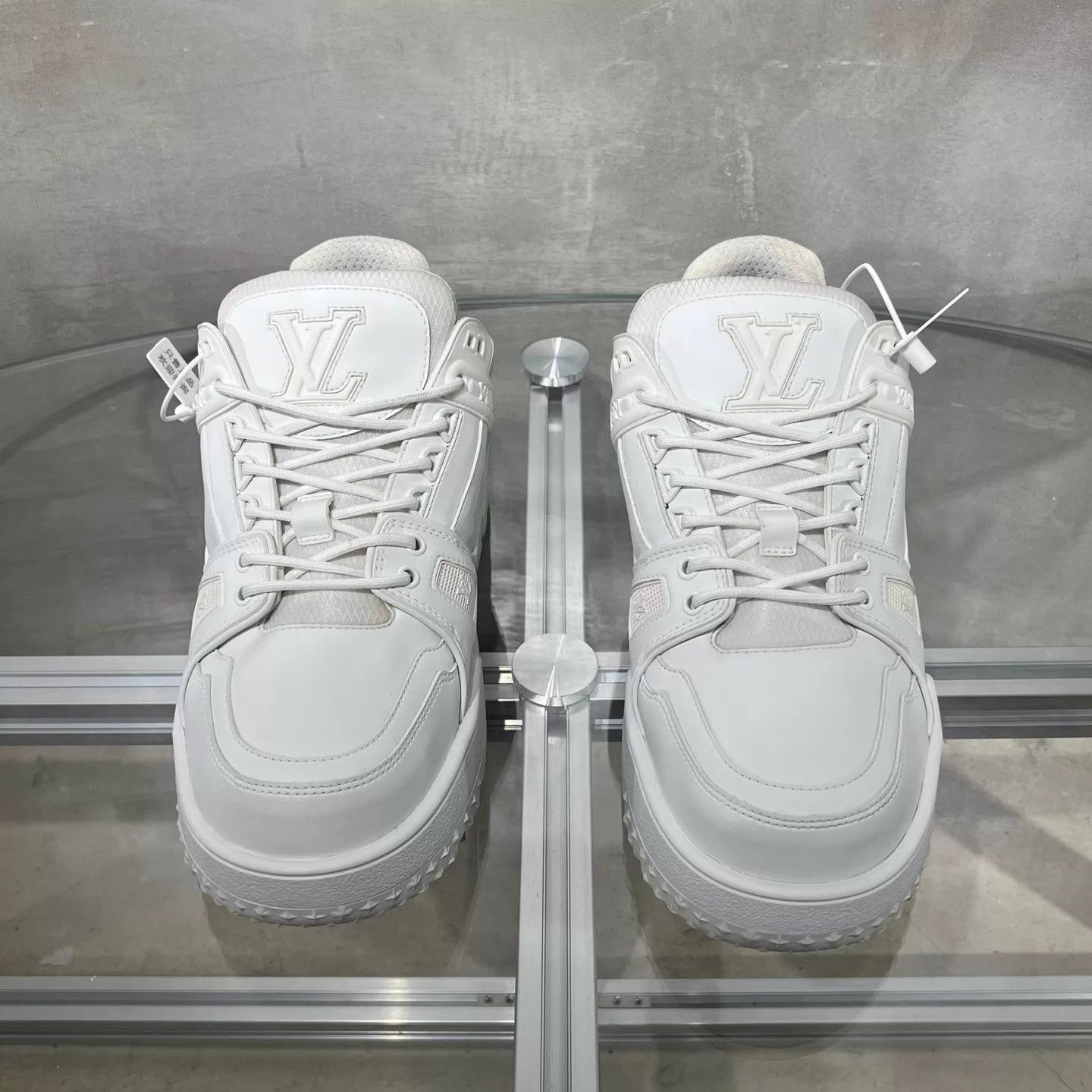 Louis Vuitton LV Trainer SKI White UK8.5/42.5 Size US 9.5 / EU 42-43 - 1 Thumbnail