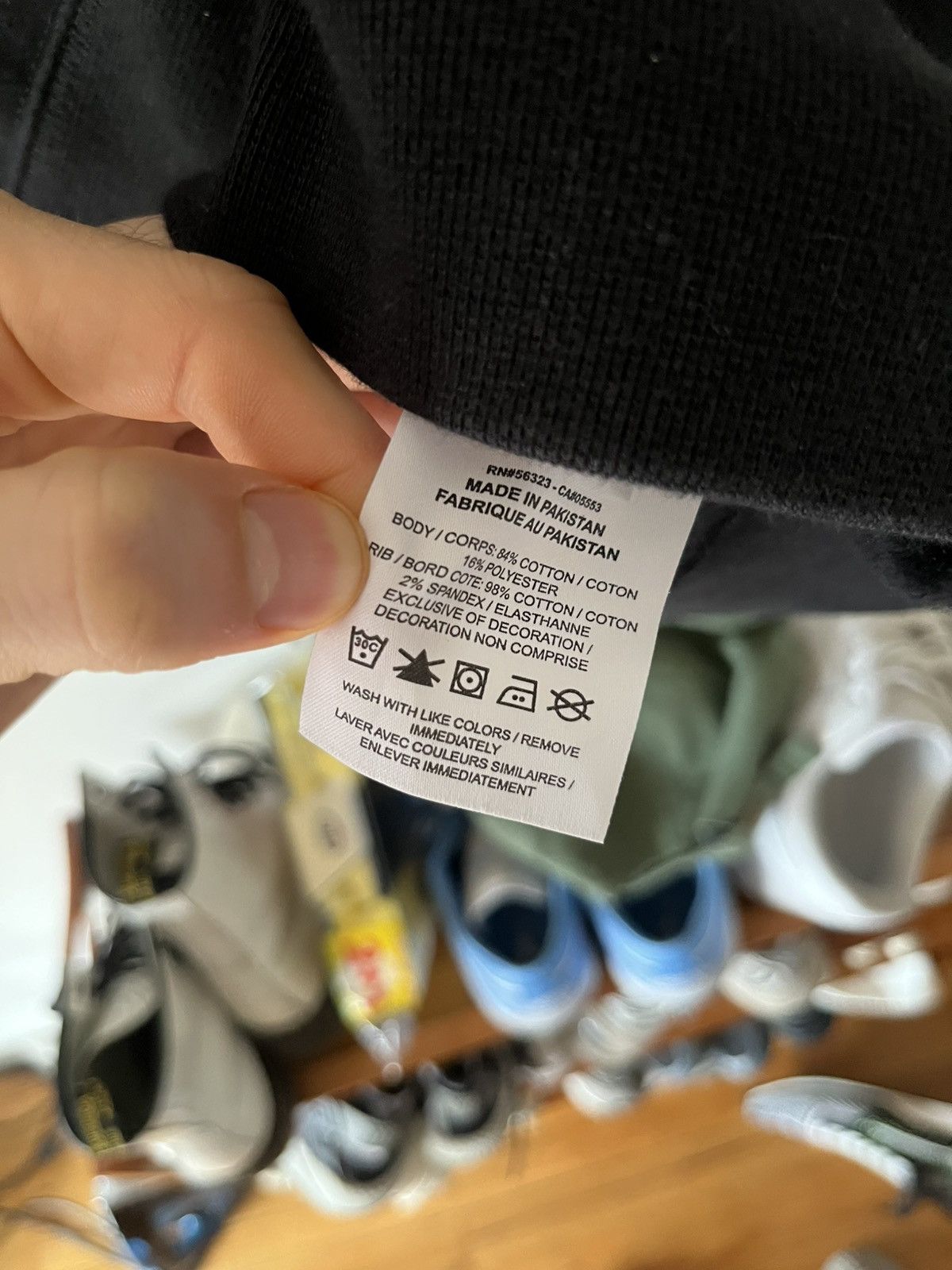 Nike Nike Solo Swoosh M size black and white small logo Size US M / EU 48-50 / 2 - 4 Thumbnail