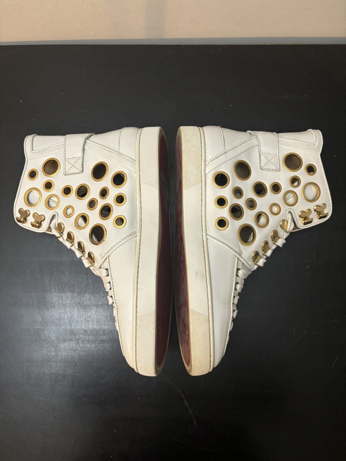 Christian Louboutin Christian Louboutin Red Bottom Alfibully Leather Sneakers Size US 9.5 / EU 42-43 - 3 Thumbnail