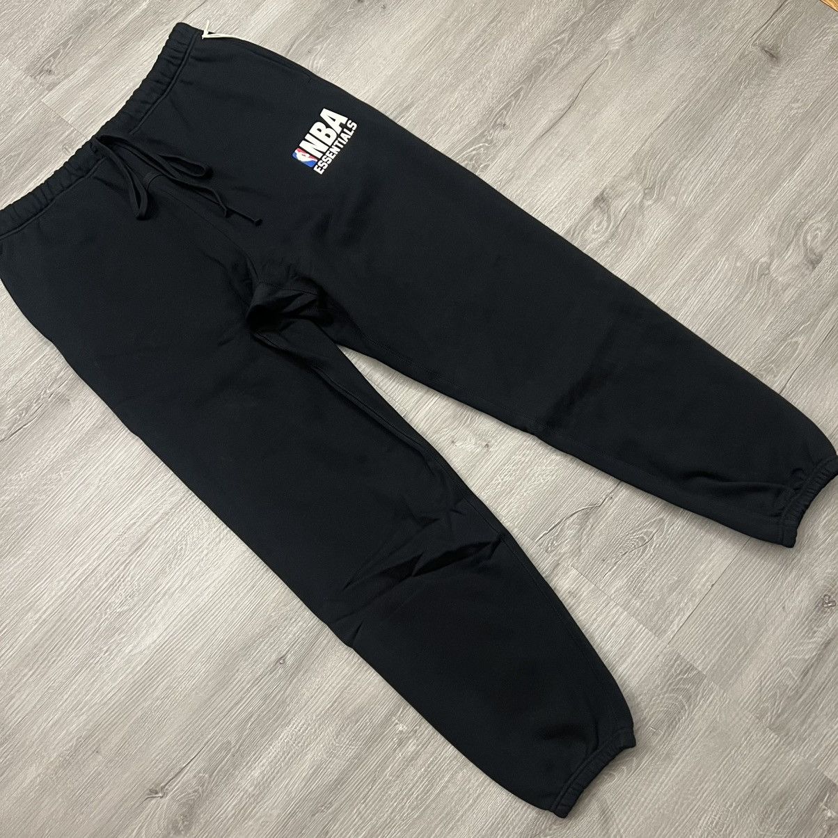 Essentials × NBA Fear of God Essentials NBA Classic Sweatpants Size US 36 / EU 52 - 1 Thumbnail