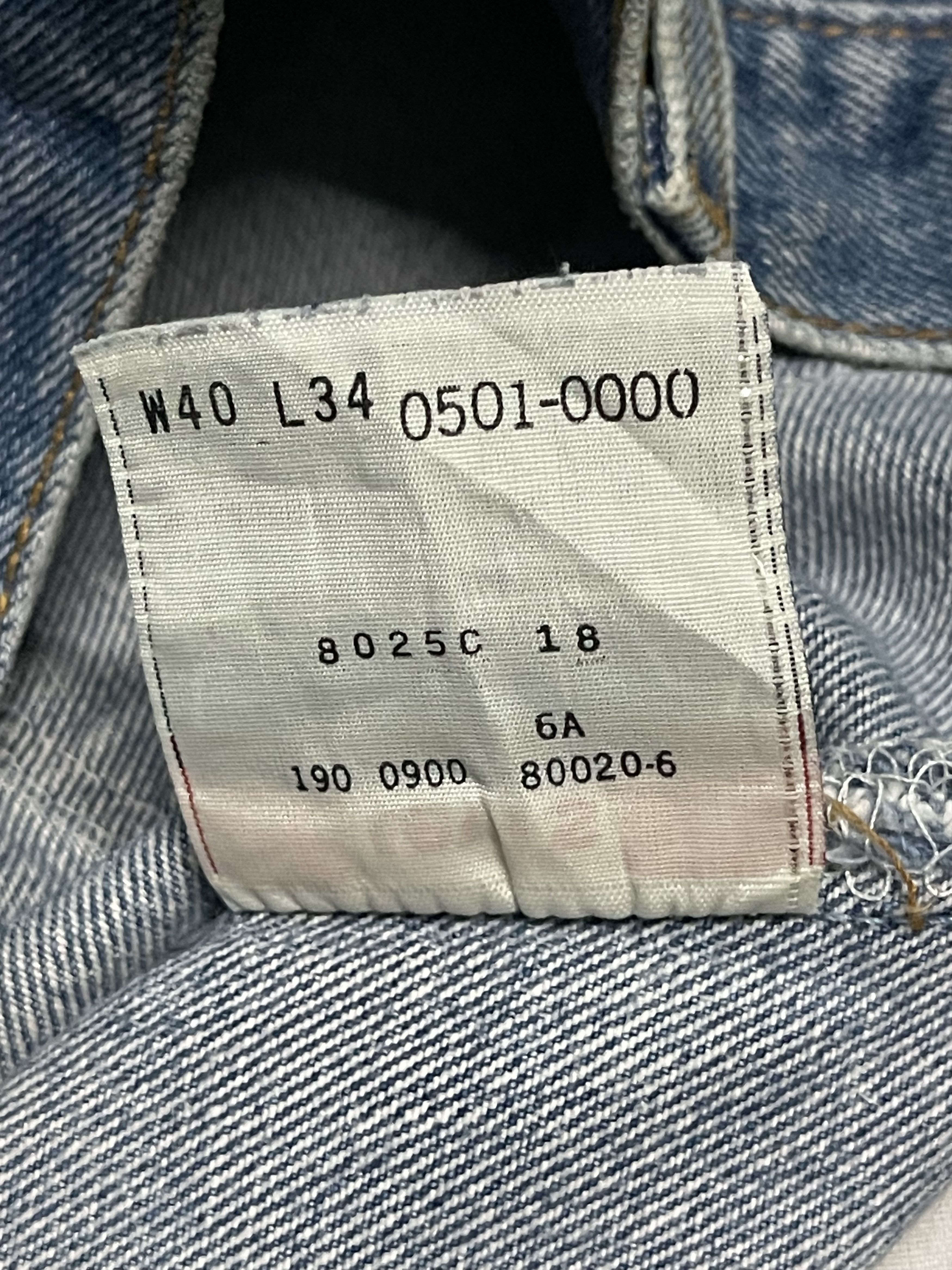 Vintage Levis 501 blue jeans