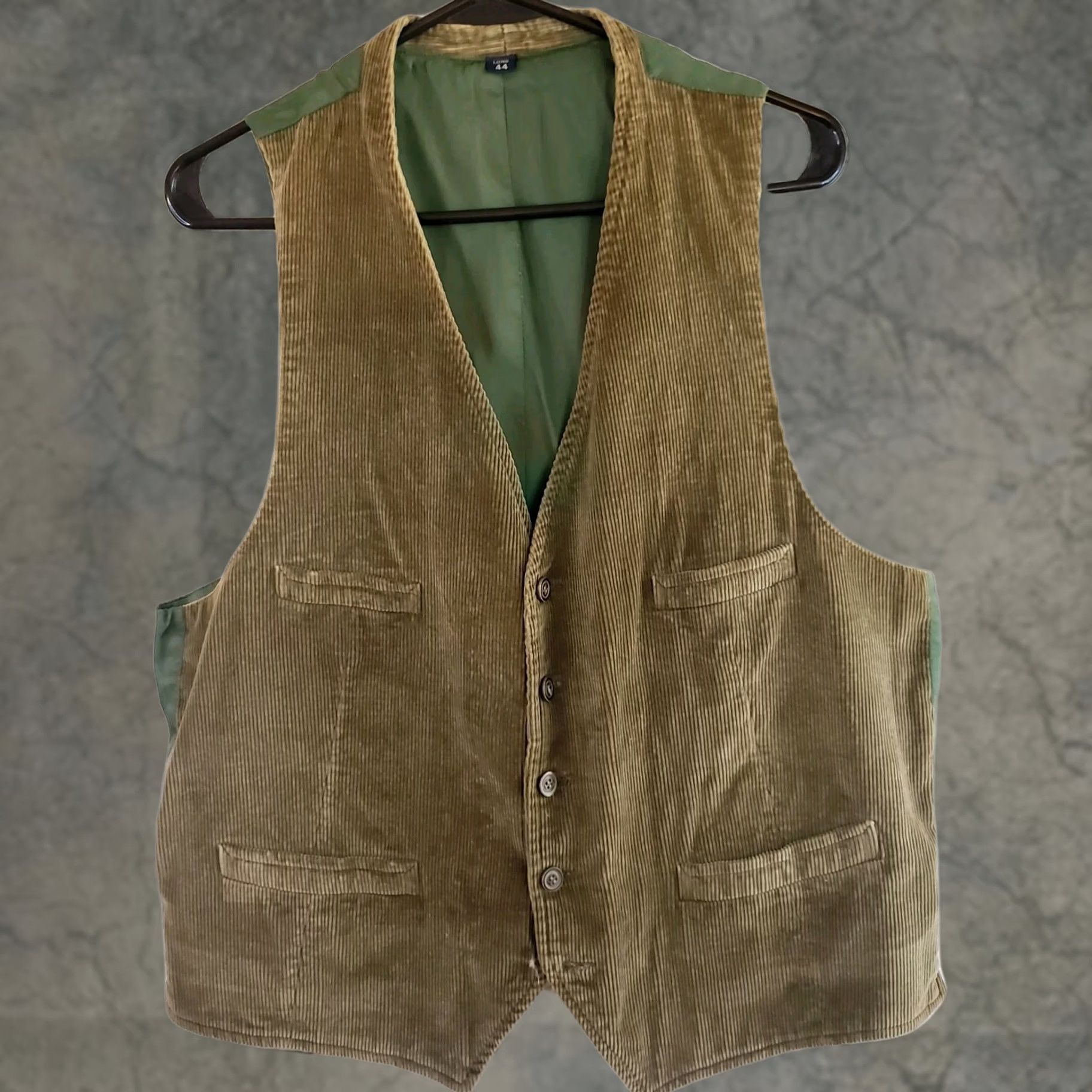 Vintage VINTAGE? Not Vintage. Mens M Vest 44 Long Brown Corduroy Western Casual Button Front Five-Button Solid Notch Regular JACKET Coat? Size US S / EU 44-46 / 1 - 1 Thumbnail