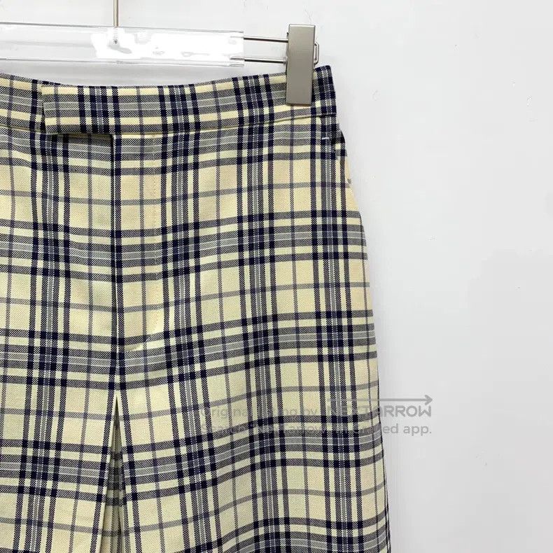 Gucci Gucci Colour-blocked plaid wool pleated casual seven-point Size 26" / US 2 / IT 38 - 3 Thumbnail