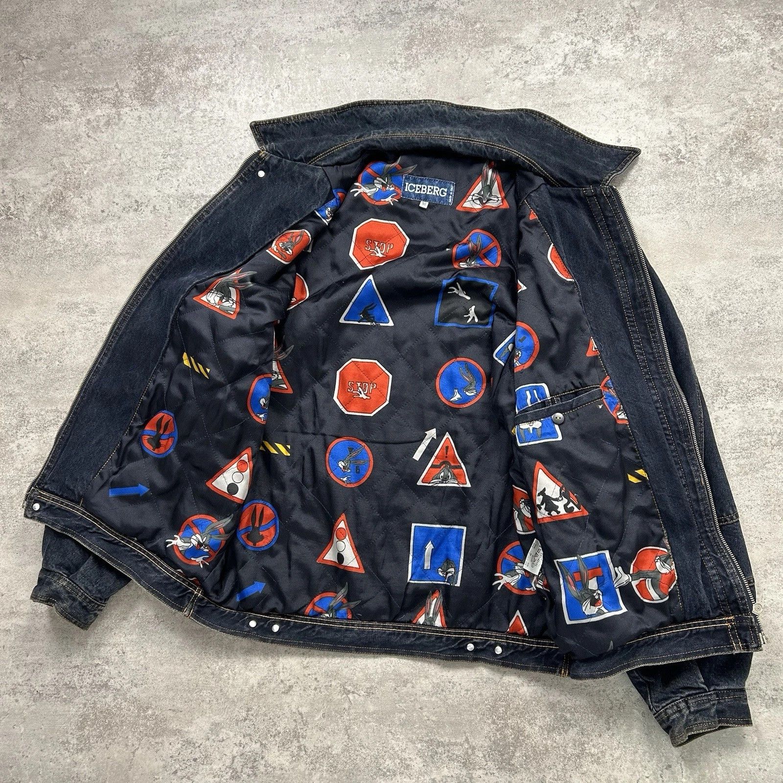 Iceberg × Vintage LOONEY TUNES BUGS BUNNY DENIM JEAN JACKET SIZE 50 Size US M / EU 48-50 / 2 - 1 Thumbnail
