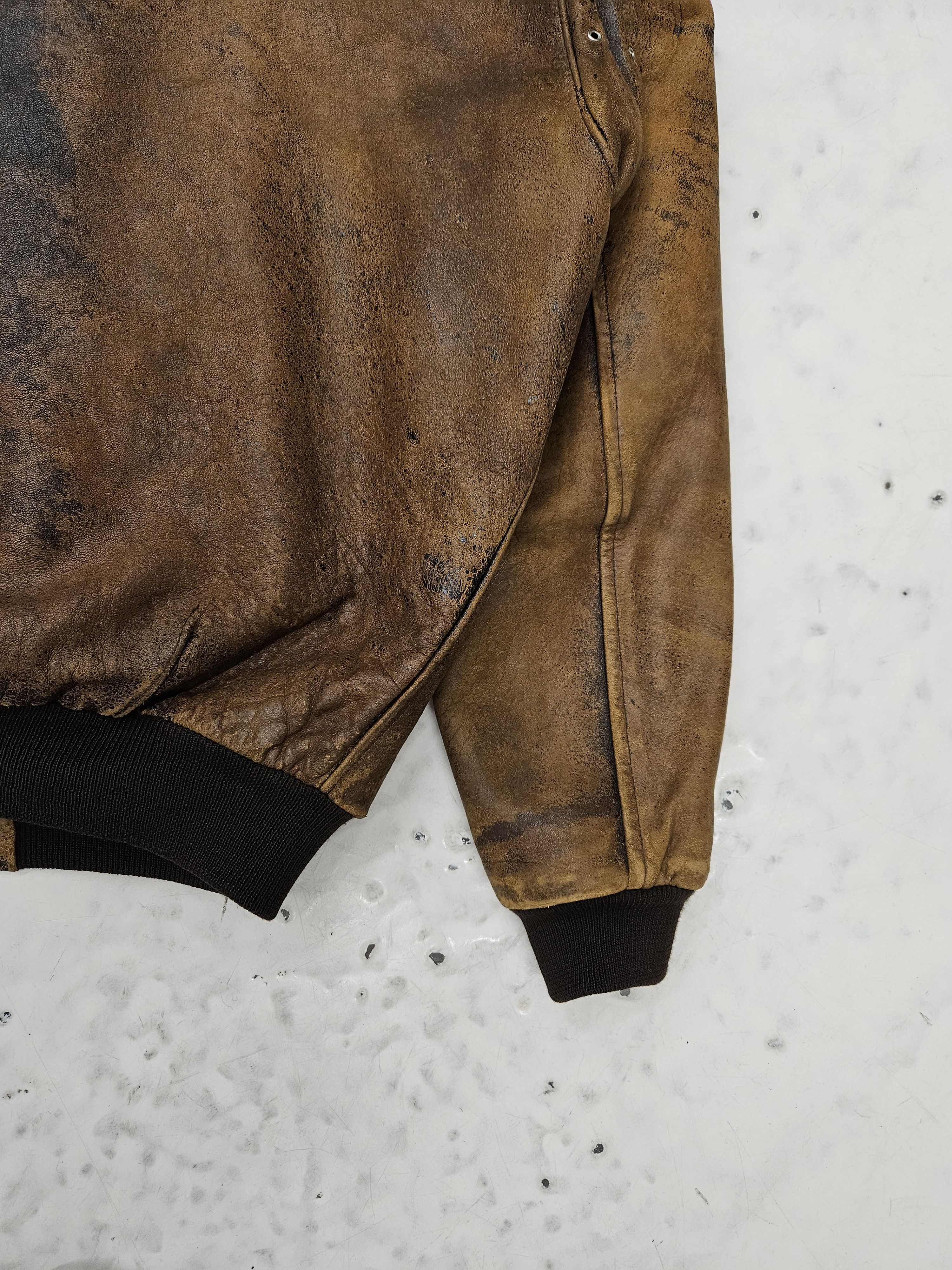 Chevignon Vintage chevignon distressed aviator bomber leather jacket Size US M / EU 48-50 / 2 - 14 Thumbnail