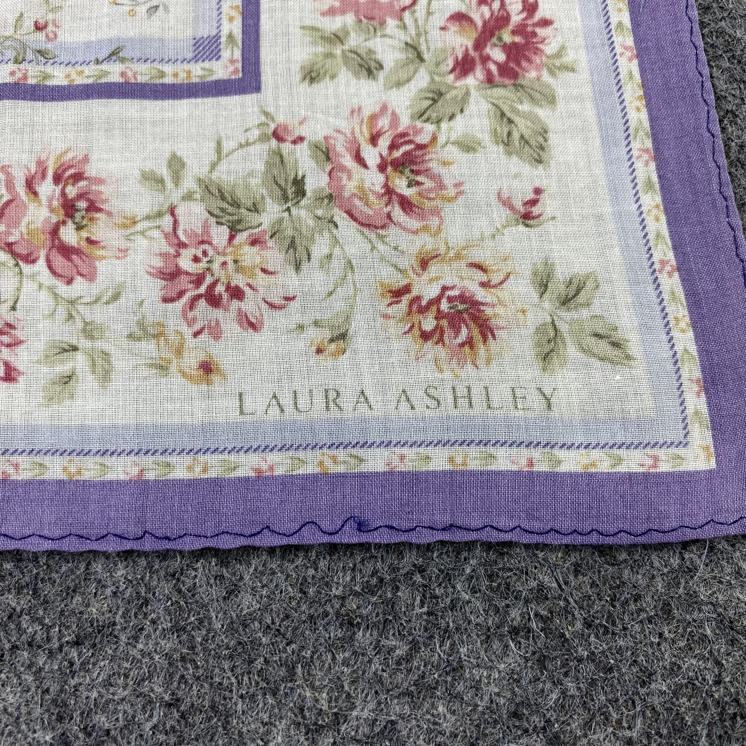 Laura Ashley Laura Ashley Handkerchief / Bandana / Neckerchief-B2197 Size ONE SIZE - 7 Thumbnail