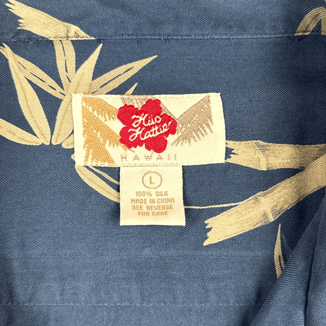 Hilo Hattie Hilo Hattie Hawaiian Shirt Adult LARGE Blue Silk Bamboo Graphic Tropical Pocket Shirt Men XS-XL? Size US L / EU 52-54 / 3 - 4 Thumbnail