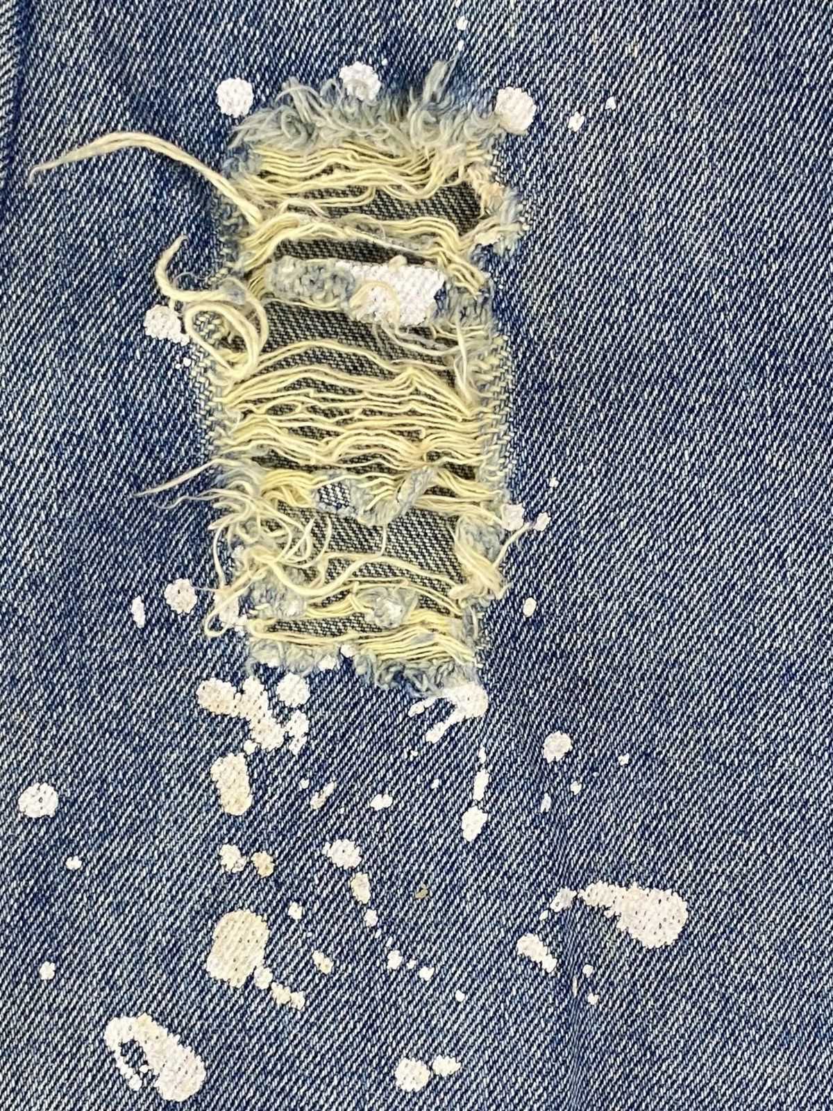 Japanese Brand Japanese Brand Ripped Paint Platter Style Flare Jeans Size US 30 / EU 46 - 11 Thumbnail