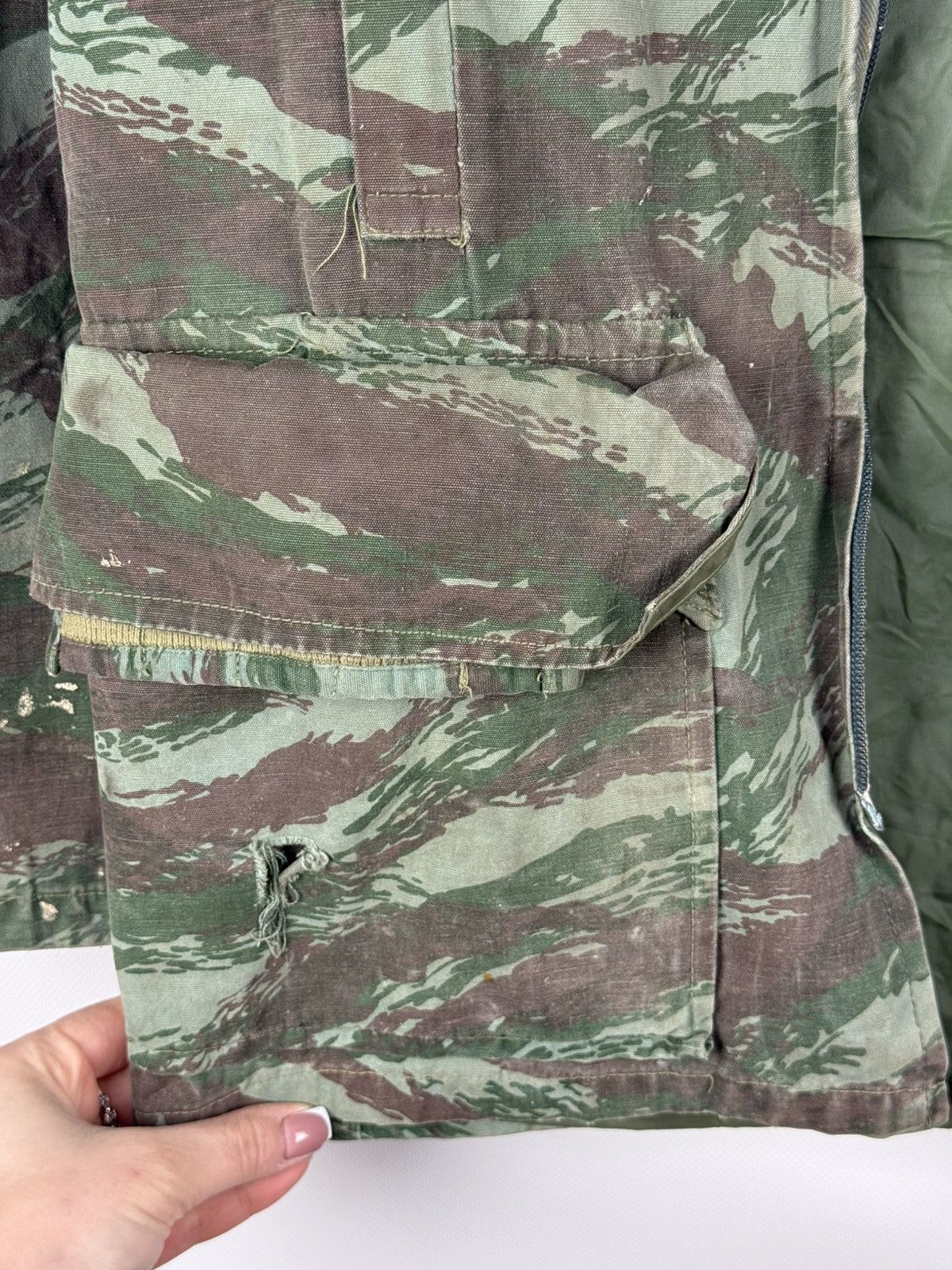 Vintage Vintage Military Hunting French Lizard Camo Full Zip Jacket Size US M / EU 48-50 / 2 - 13 Thumbnail