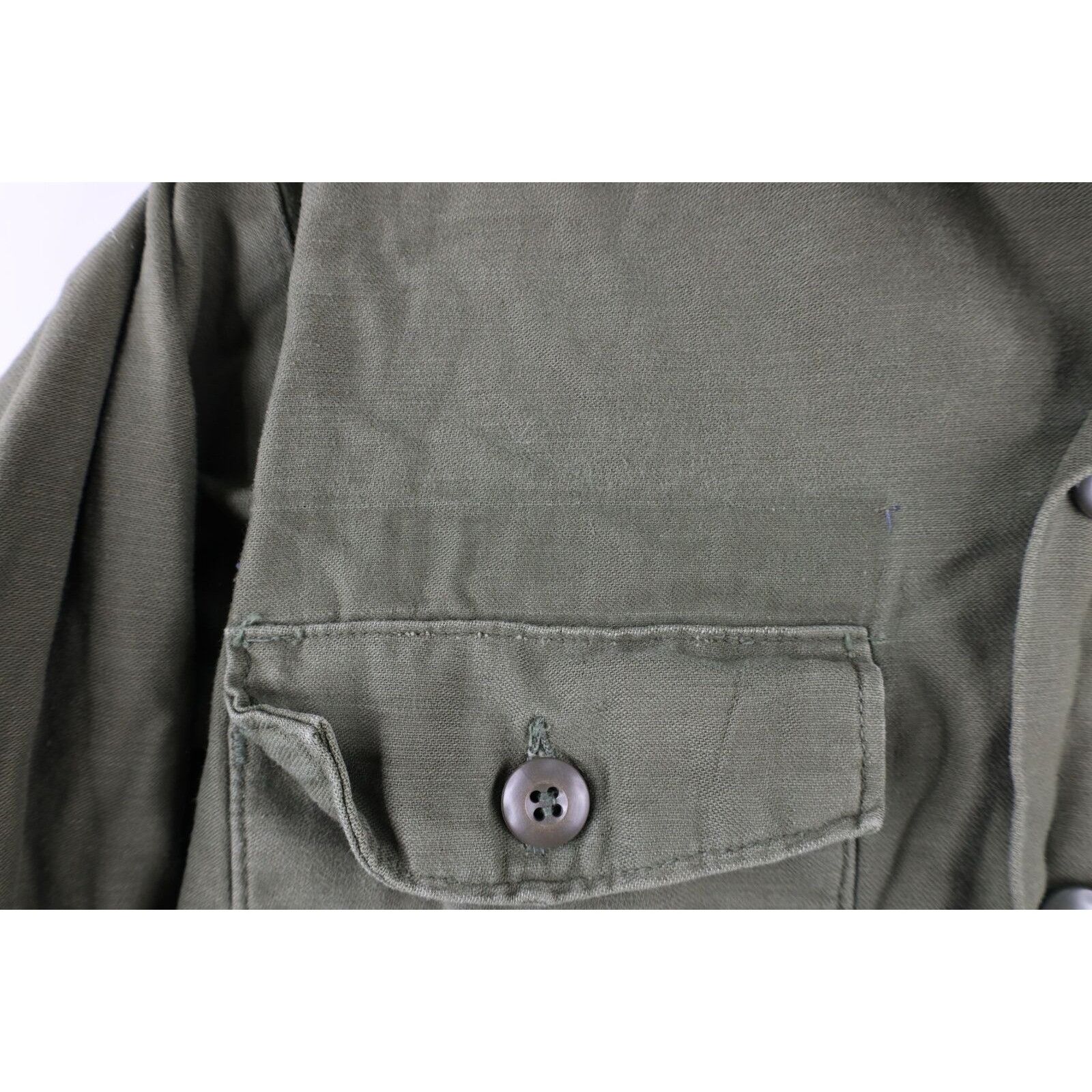 Vintage Vintage 70s Vietnam Era Cotton Sateen OG 107 Shirt Size US L / EU 52-54 / 3 - 7 Thumbnail