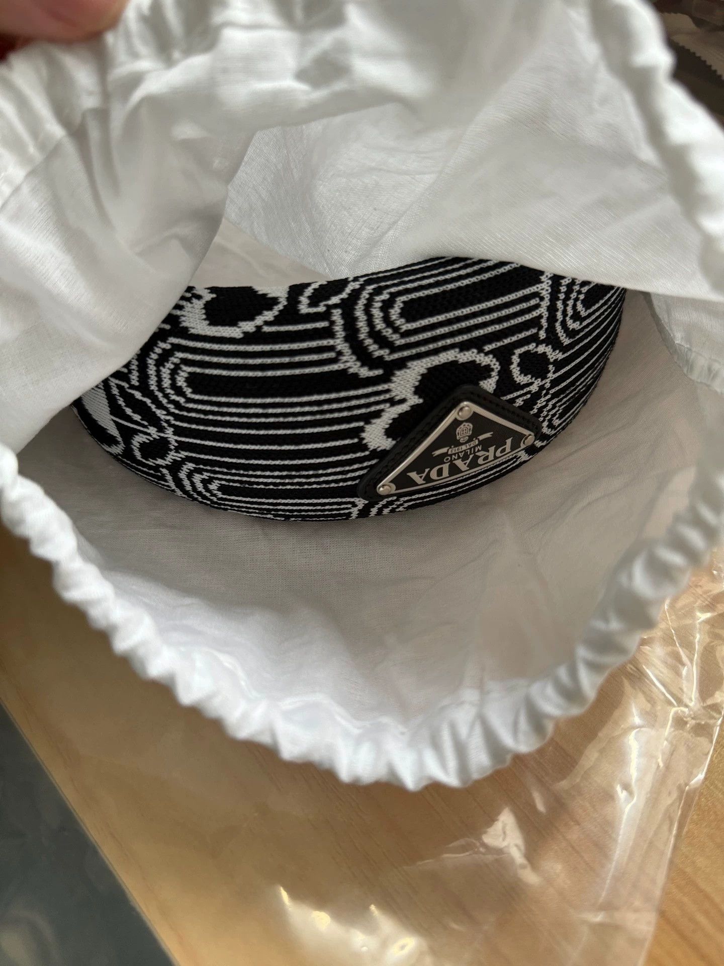 Prada Prada Raf Simons Black & White Headband Tri Logo Size ONE SIZE - 8 Thumbnail