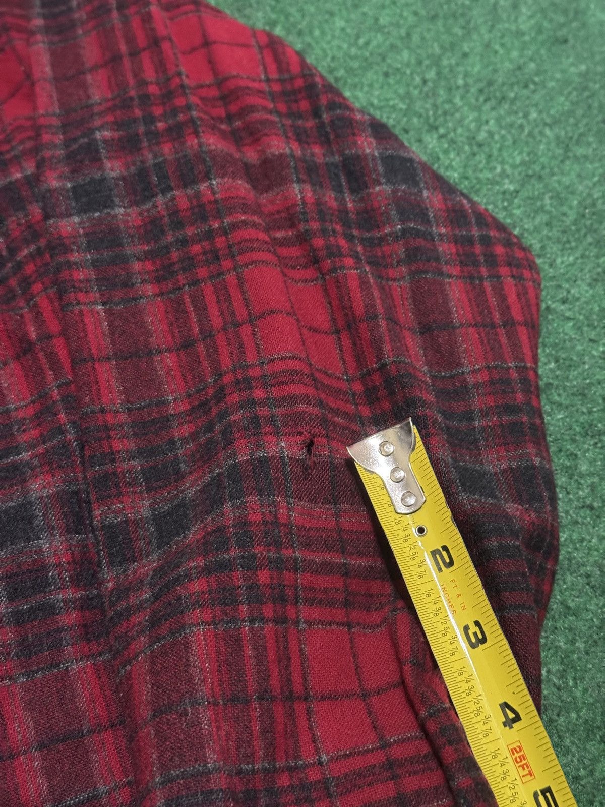 Pendleton Vintage 90s Pendleton Wool Red Plaid Button Up Medium Shirt Size US M / EU 48-50 / 2 - 7 Thumbnail